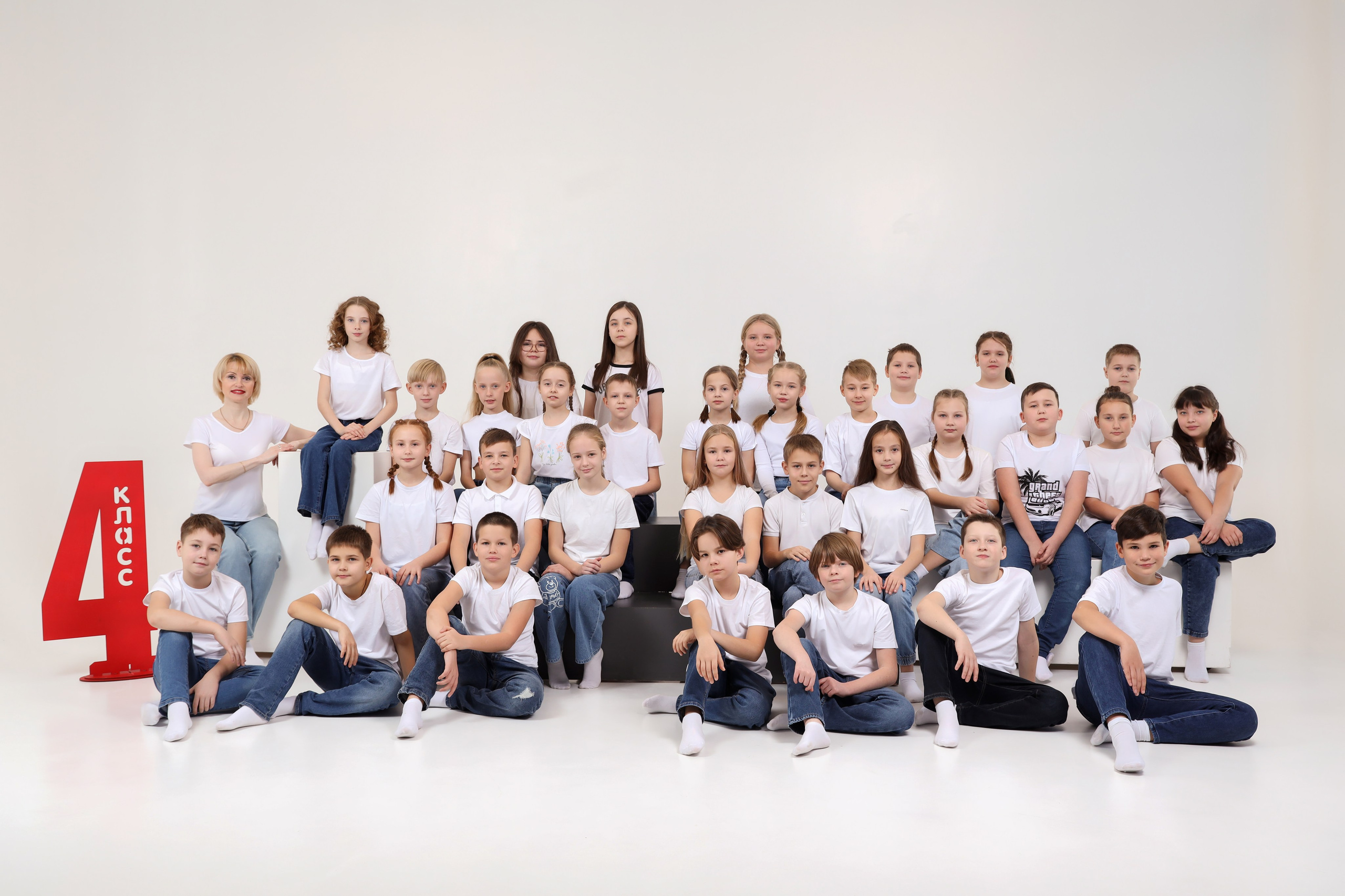 Выпускные альбомы с оживающими фото Екатеринбург