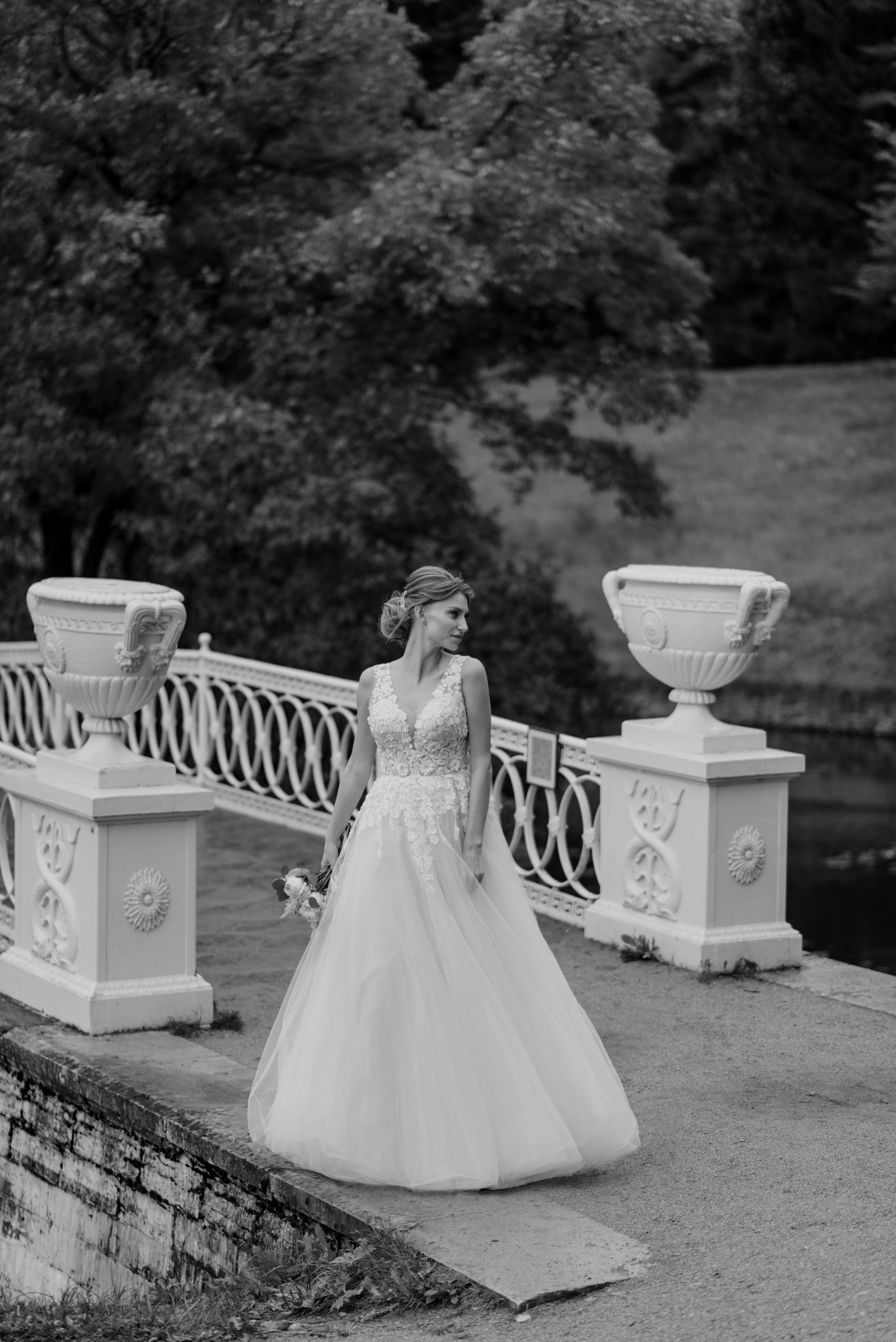 Свадебная фотосессия в Павловском Дворце. Свадебный фотограф в Санкт-Петербурге Венера Ахметова