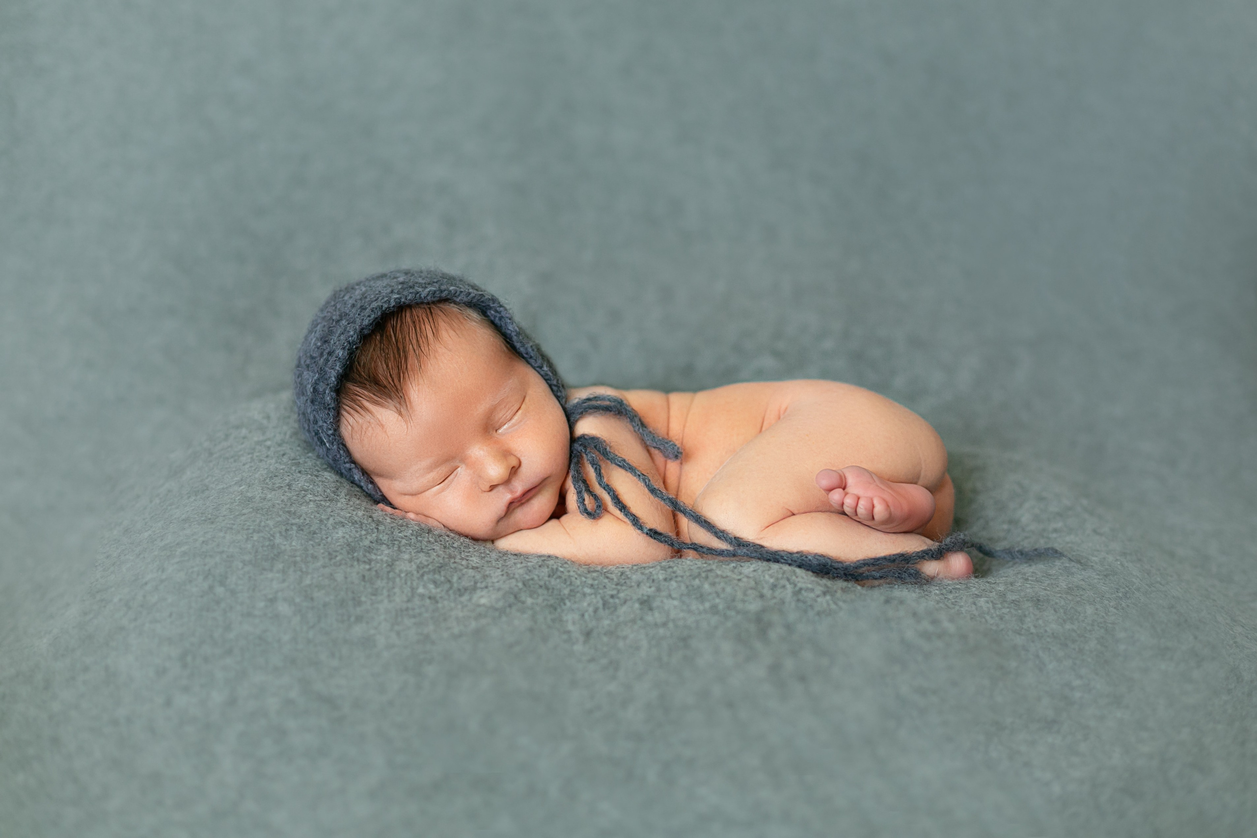 PH @blossombabyru. Retoucher Aleksmokh