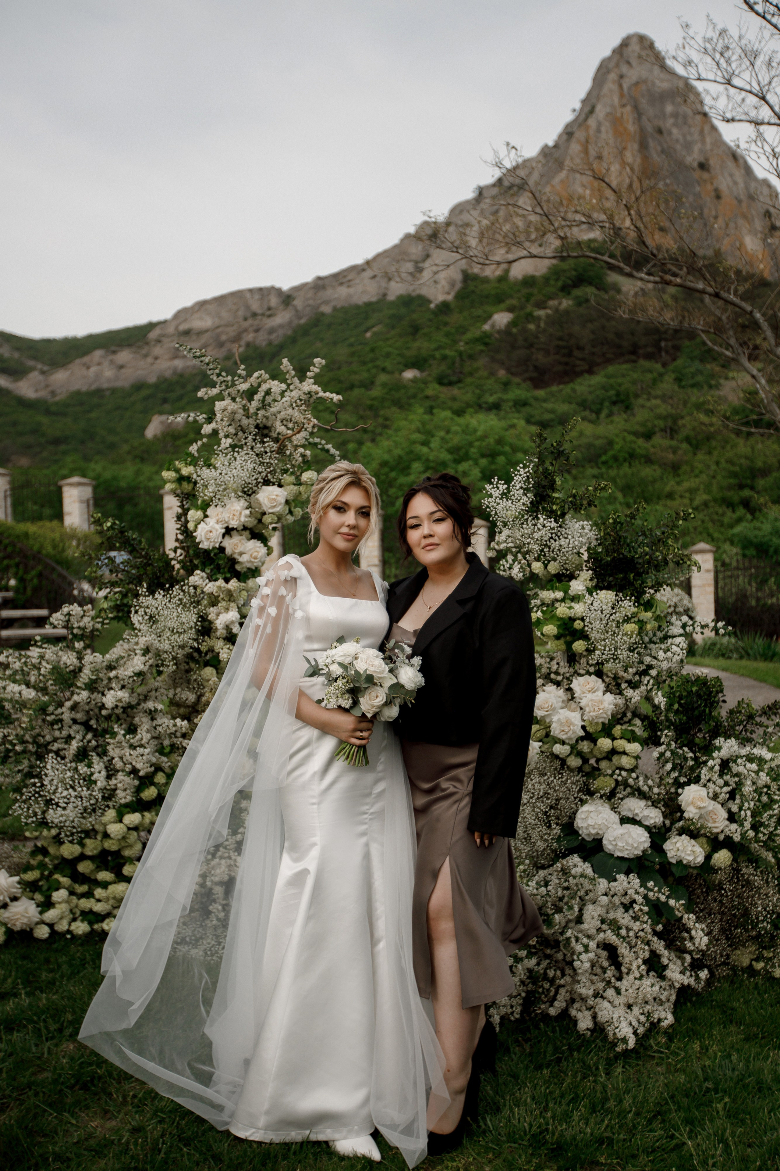 Денис и Алина. Белый замок. Фотограф Анна Лейман. Севастополь