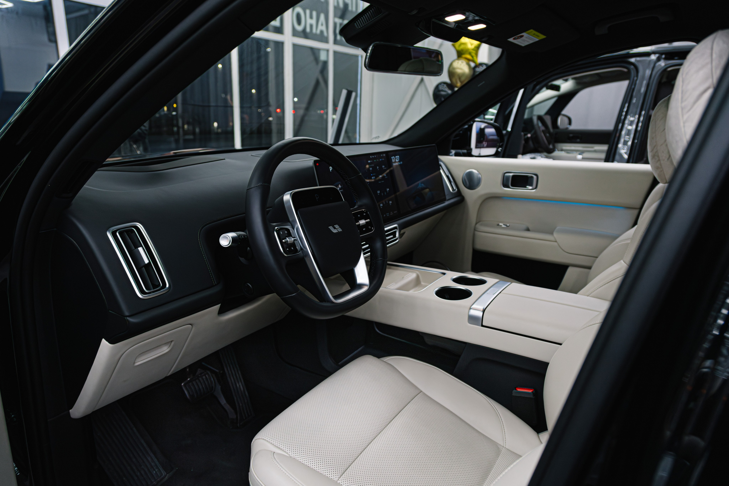 Открытие автосалона Li Auto. Артур Иликчян — Wedding & Event фотограф в Краснодаре