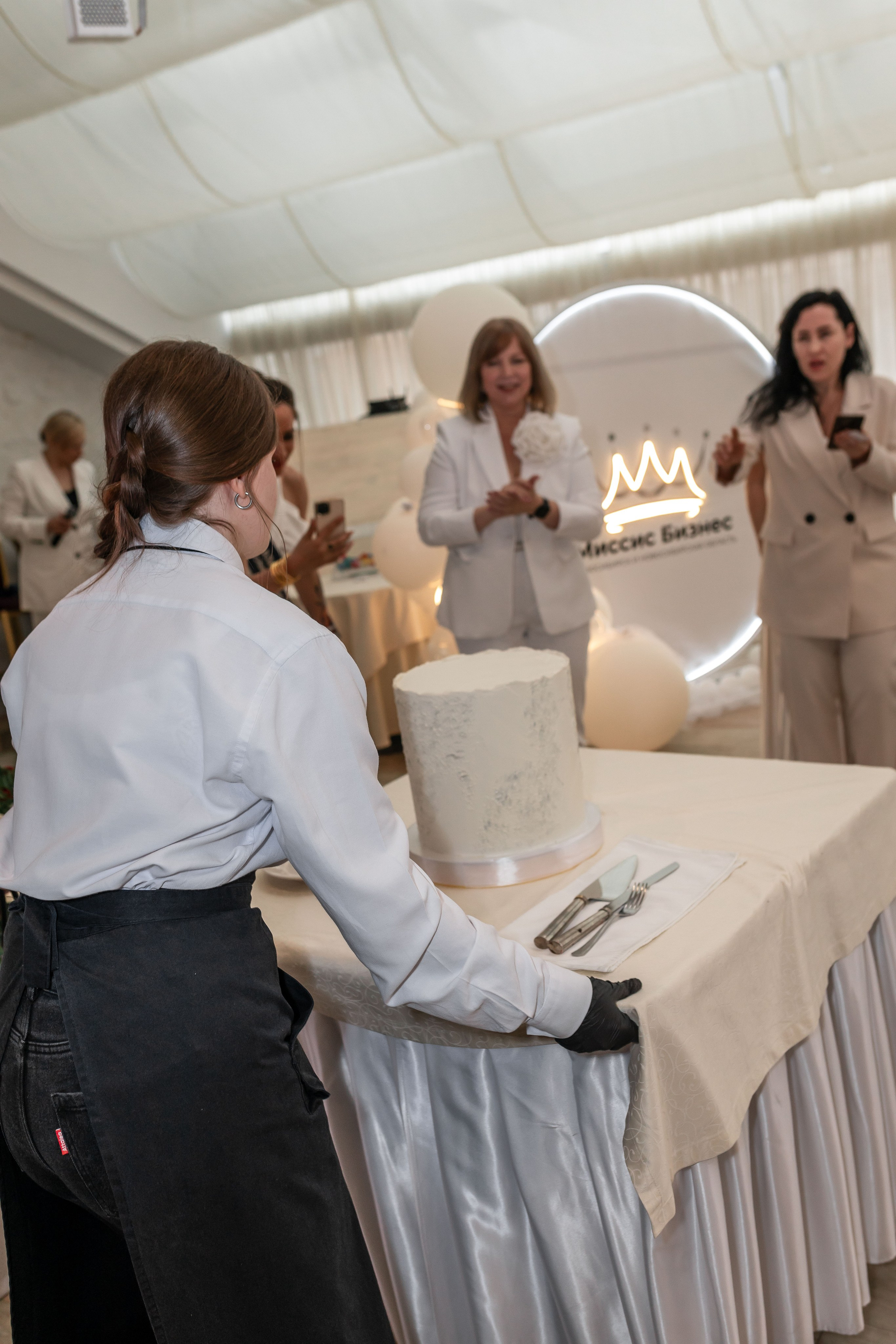 МИССИС БИЗНЕСС 2024. Репортажный фотограф в Новосибирске