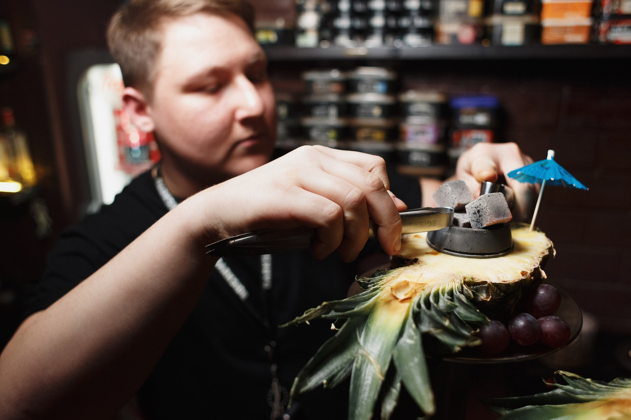 Захватывающий вкус и атмосфера: кальянная в Таганроге Бейкер Стрит. Свадебный и семейный фотограф в Таганроге Бакарюк Антон