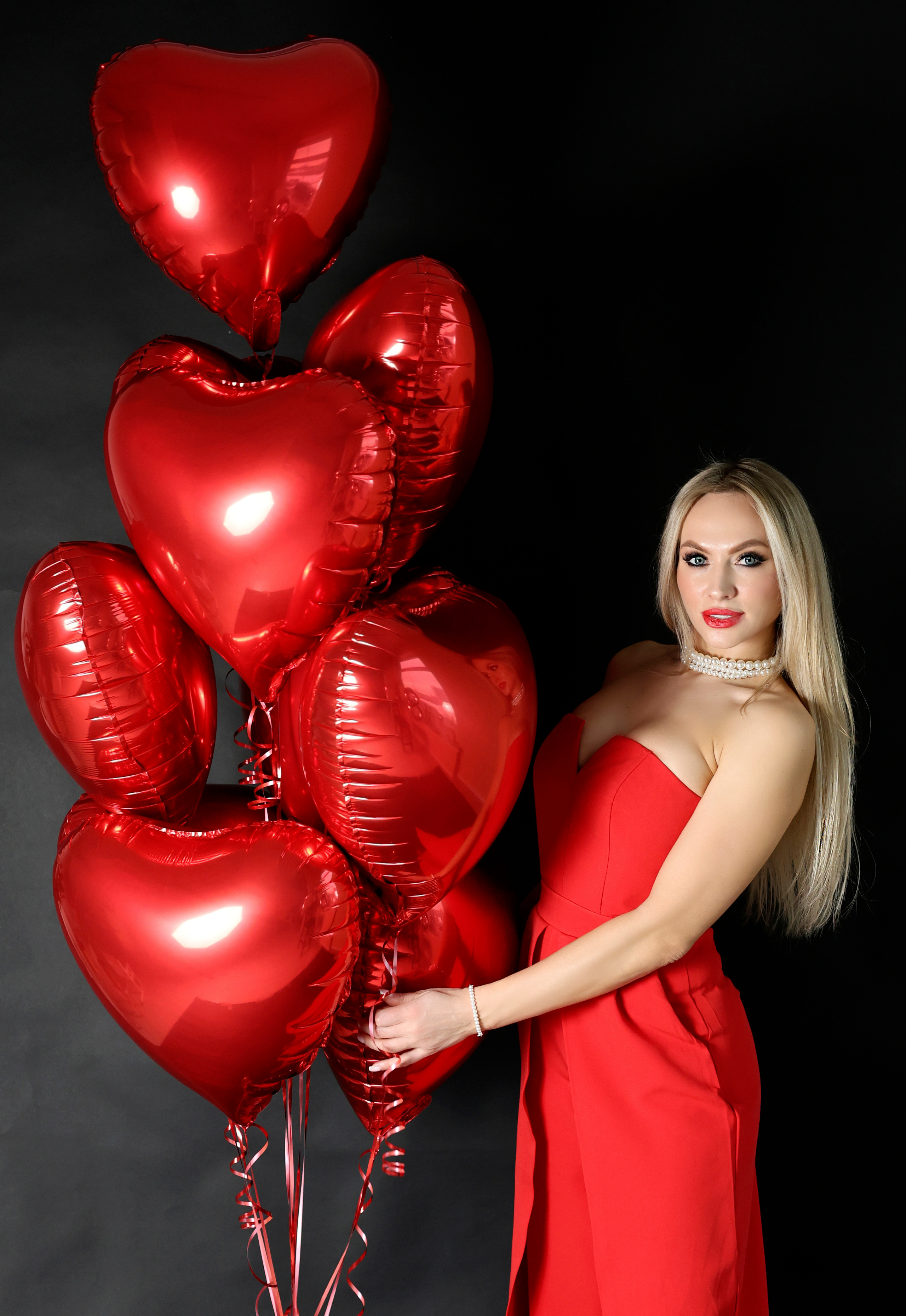 Девушки в красном. Свадебный фотограф в Москве