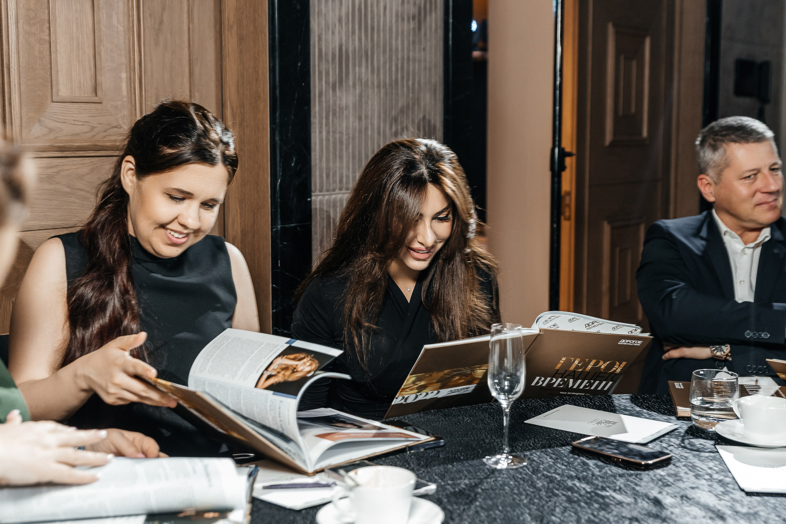 ПРЕЗЕНТАЦИЯ КНИГИ «ГЕРОИ НАШЕГО ВРЕМЕНИ». Свадебный и репортажный фотограф в Ростове-на-Дону Павел Кислов