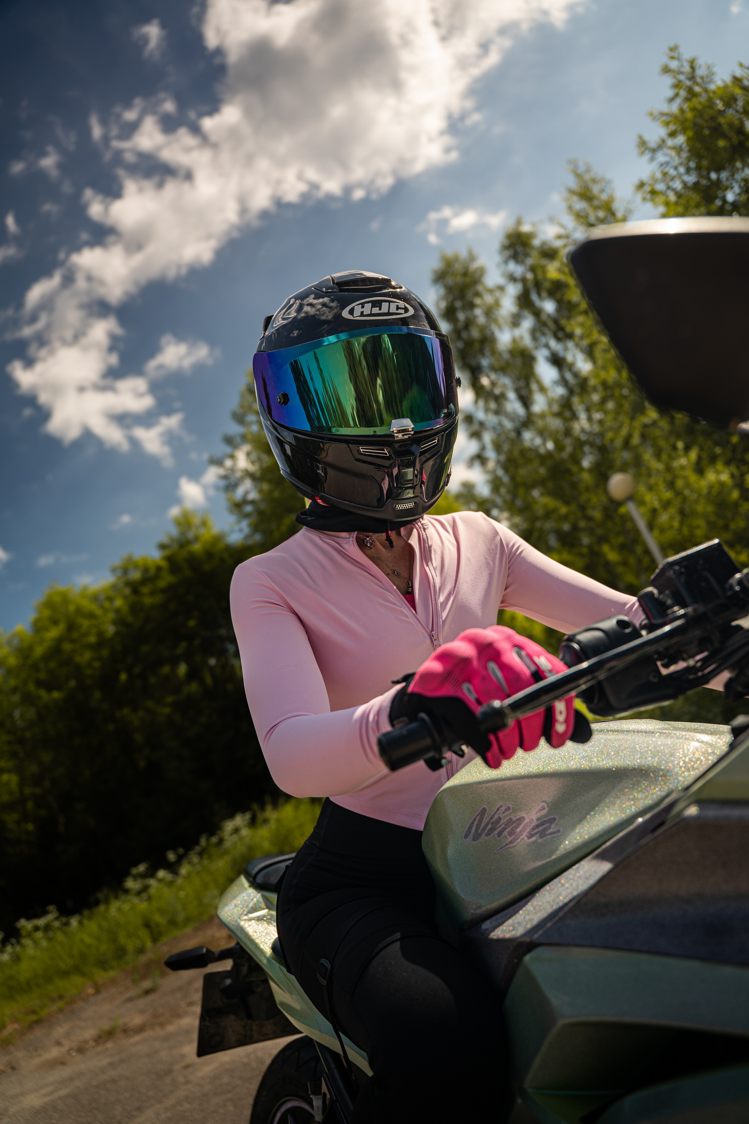 GIRL | MOTO. OZ Production