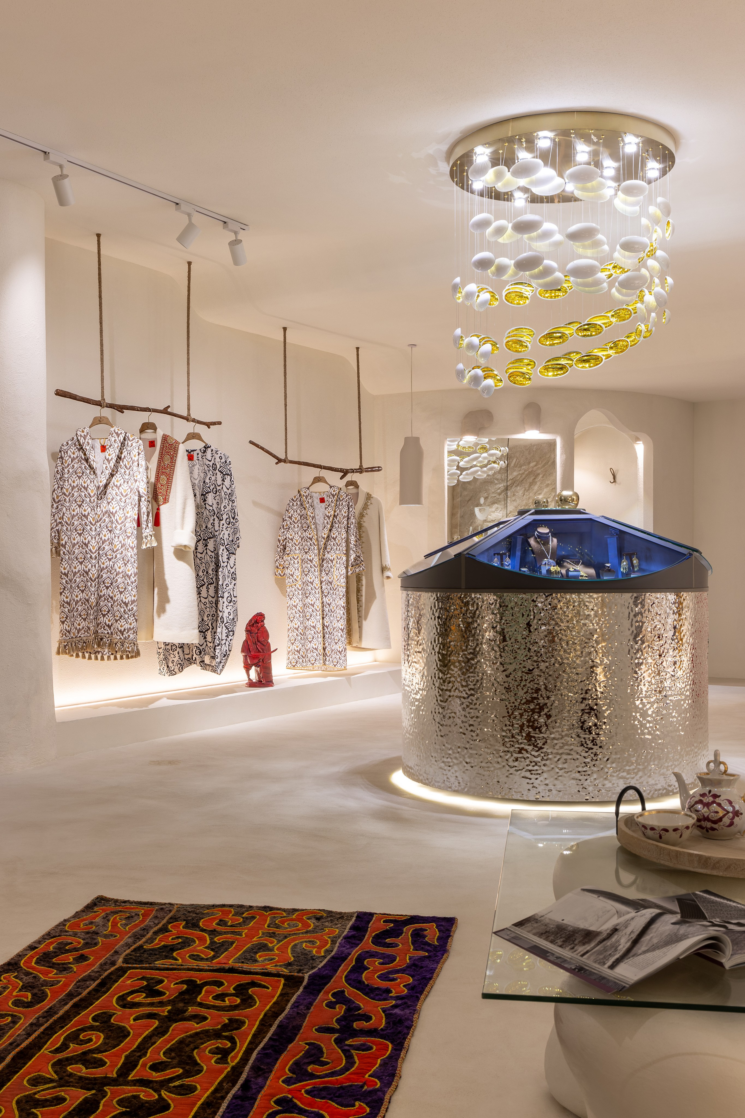 Интерьерная фотосъёмка бутика «Dala» в Астане. Roman Yakunin — interior photographer in Almaty, Kazakhstan