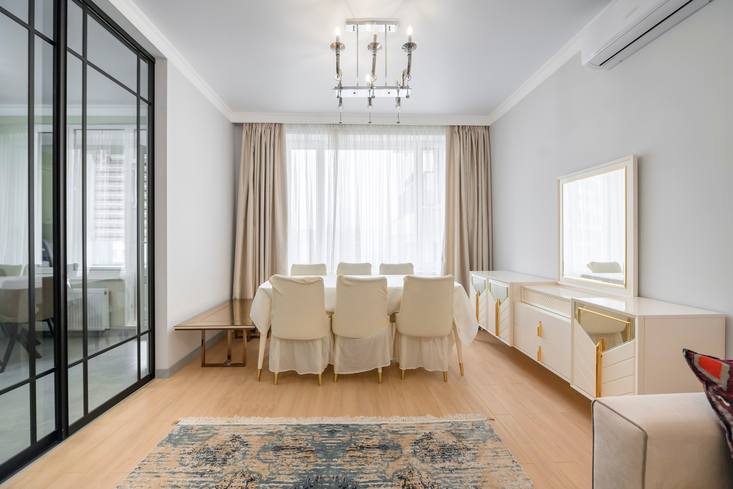Продажа квартиры в ЖК Metropole. Интерьерный и репортажный фотограф в Алматы