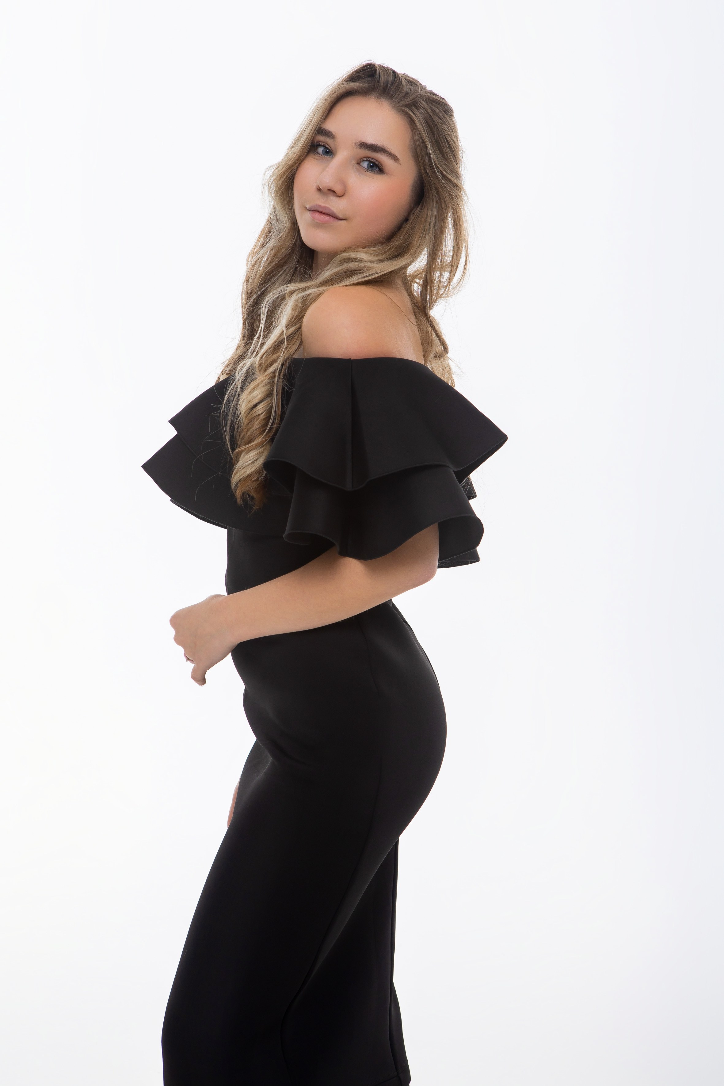 Студия Гимназия 12 11 А 2024 г. Свадебный и портретный Фотограф в Липецке Дмитрий Котюков