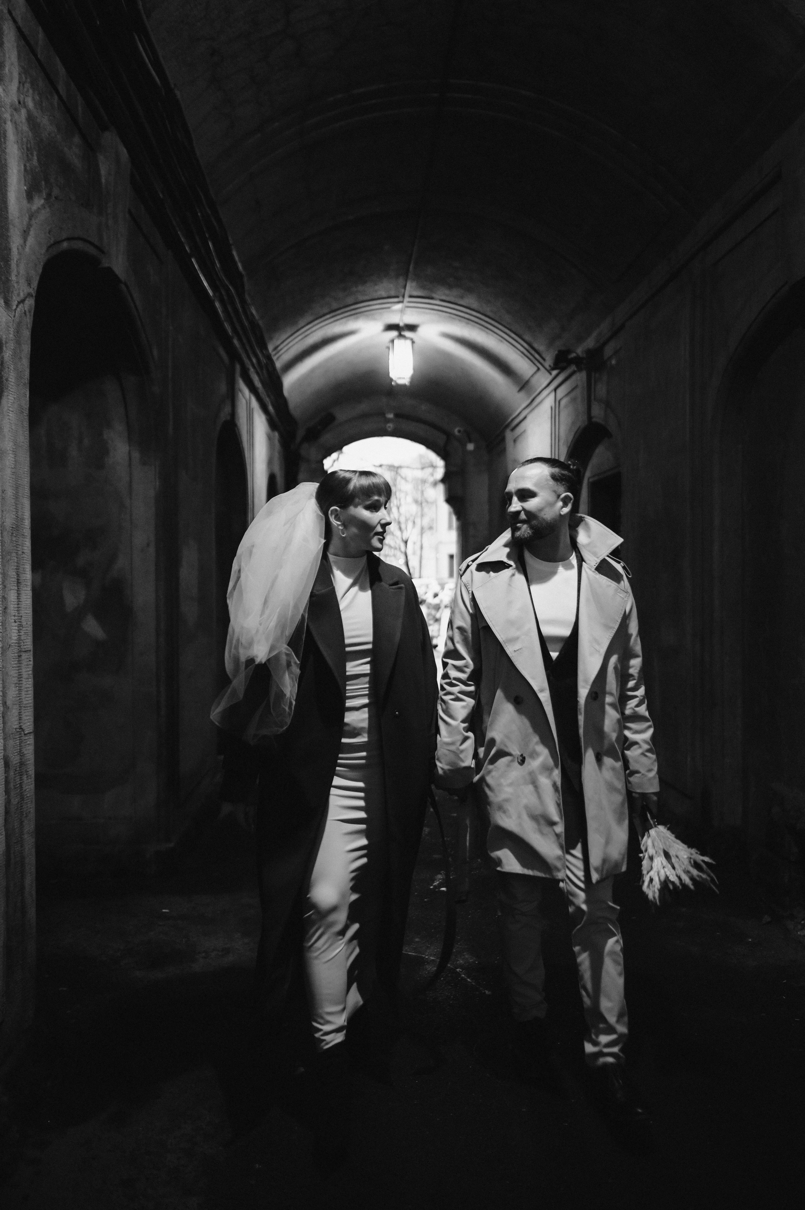 Свадебная прогулка. Ксения и Василий. Семейный и свадебный фотограф в Санкт-Петербурге Яна