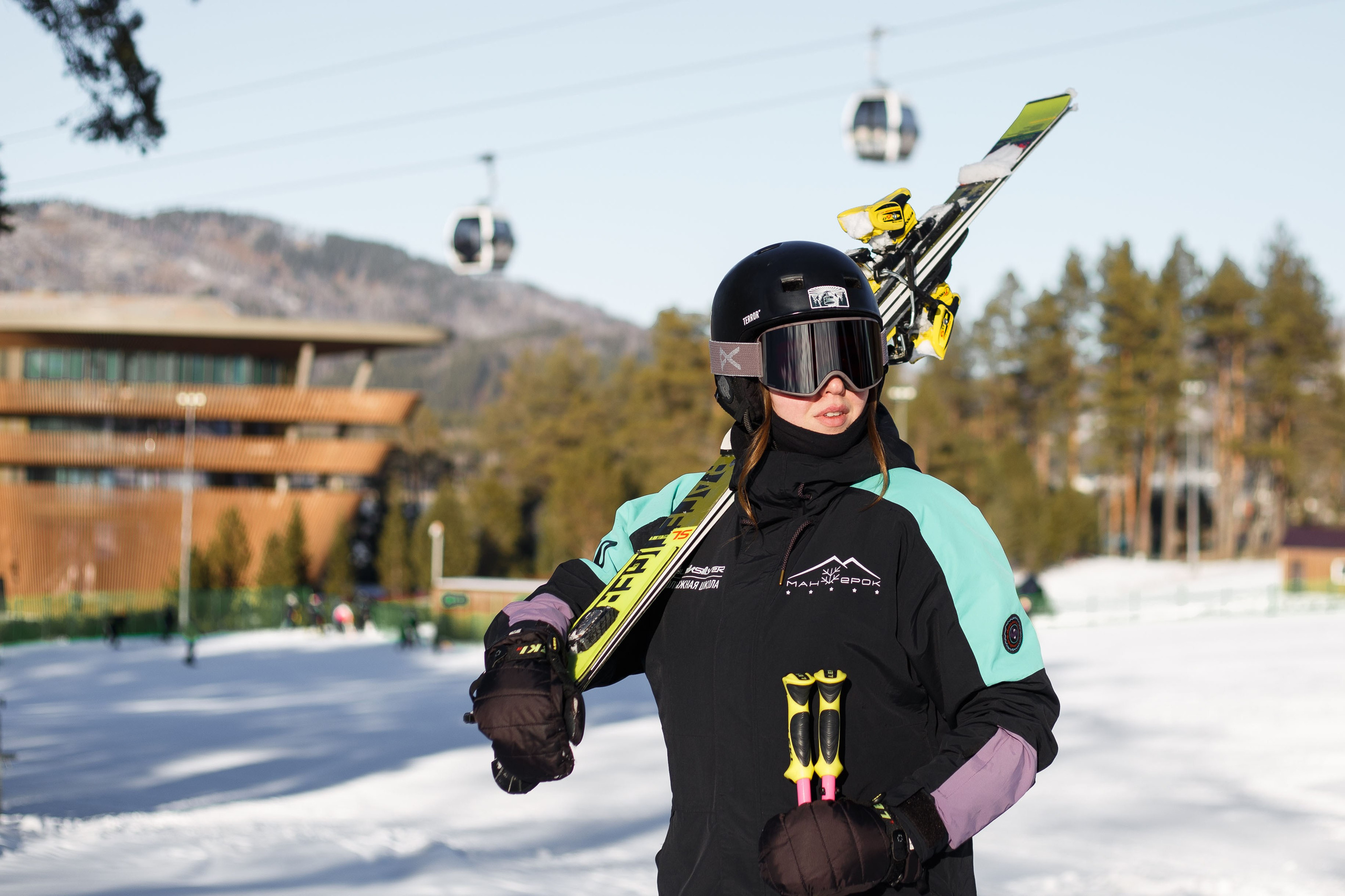 QUIKSILVER SCHOOL. Photographer Altay