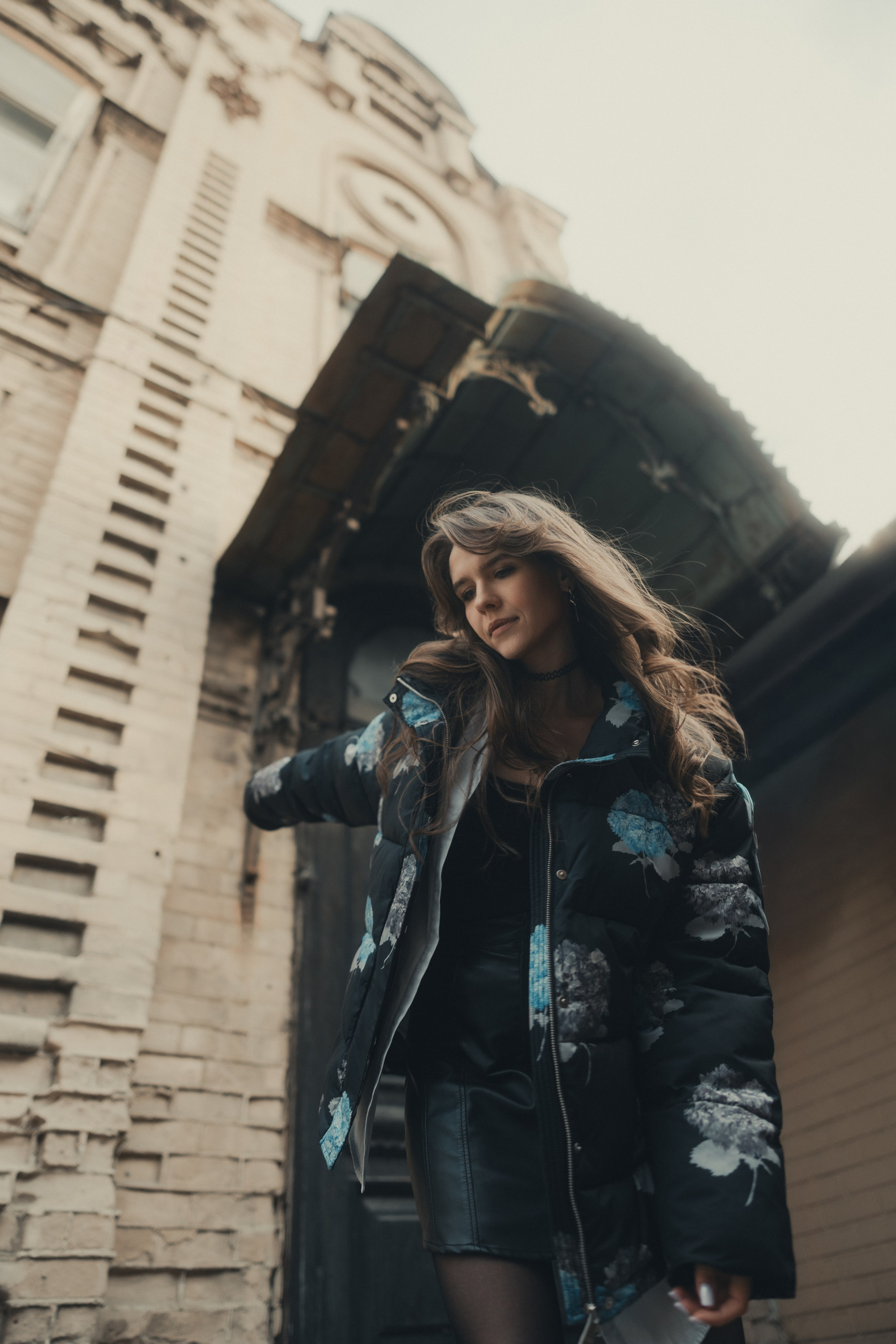 Women’s street photoshoot in the center of Kazan