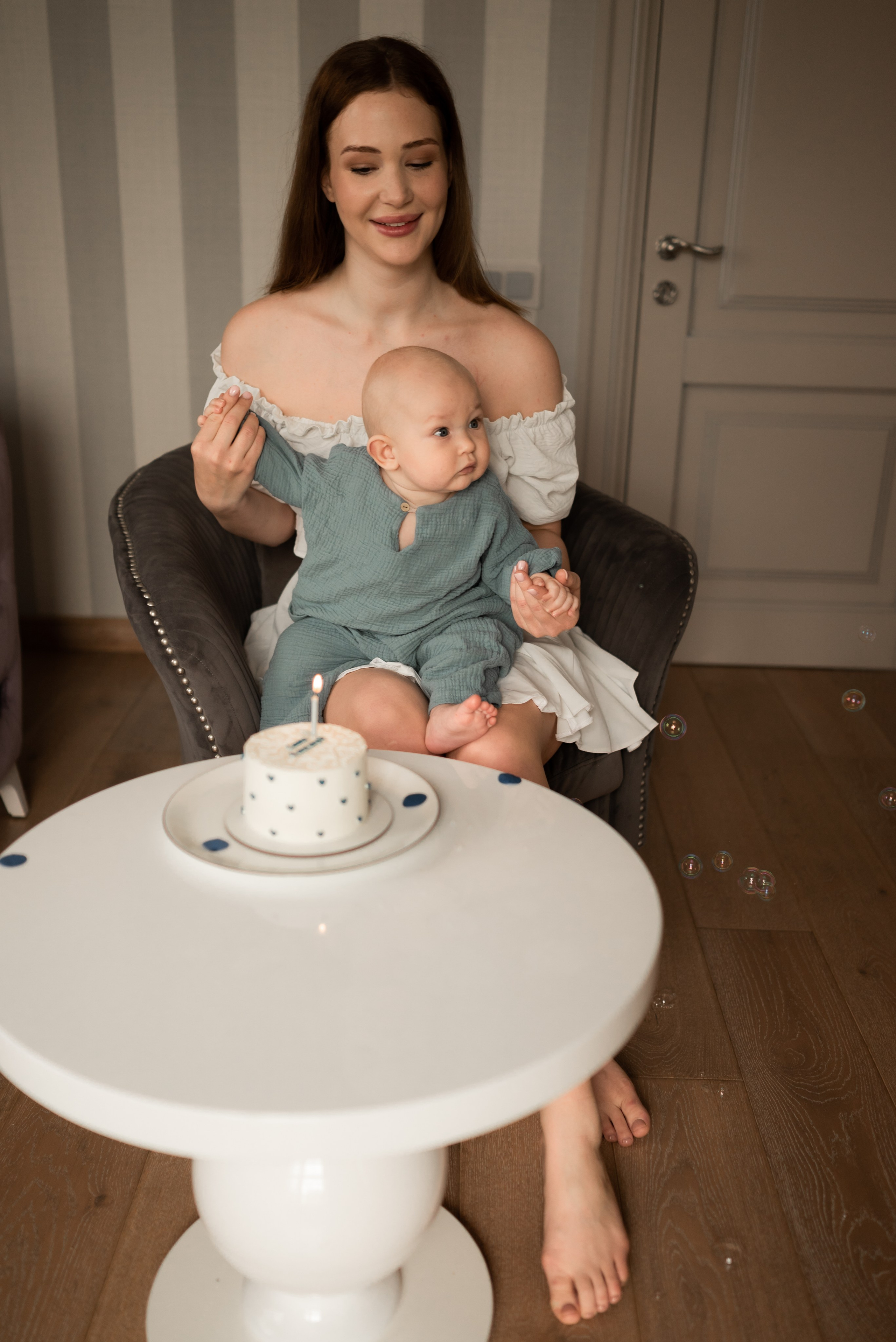 Загородная фотосессия 6 месяцев малышу. Фотограф Ксения Огородова портфолио