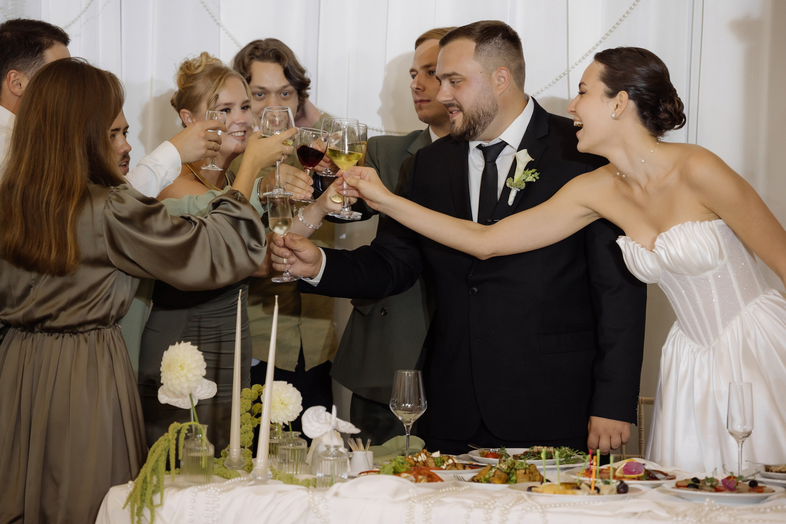 Ты рядом со мной, и это — самый чистый кайф! ♥. Свадебный фотограф Калининград