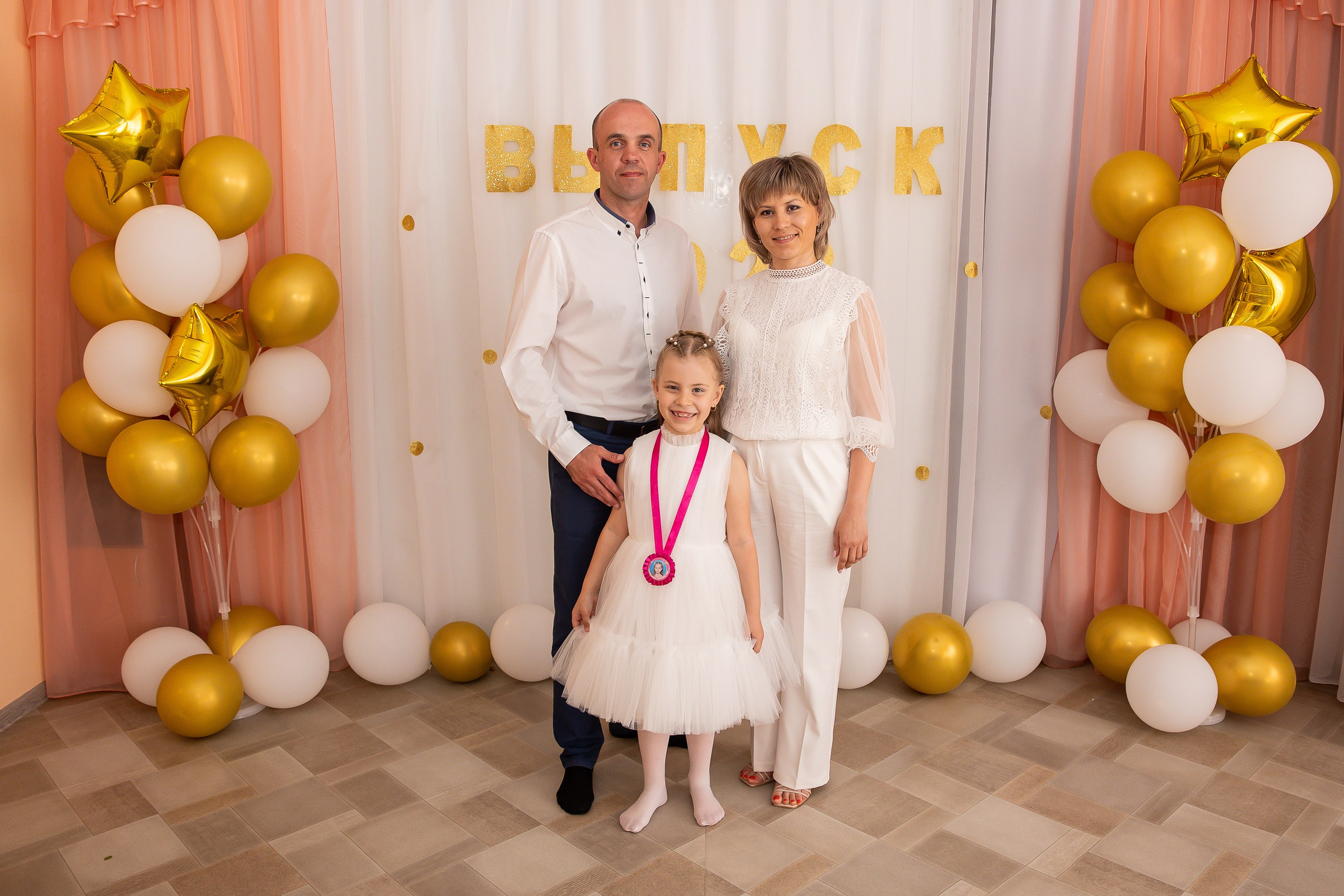 Фото и видео на выпускной в школе и детском саду. Свадебный, семейный видеограф и фотограф в Екатеринбурге Николай Рыков