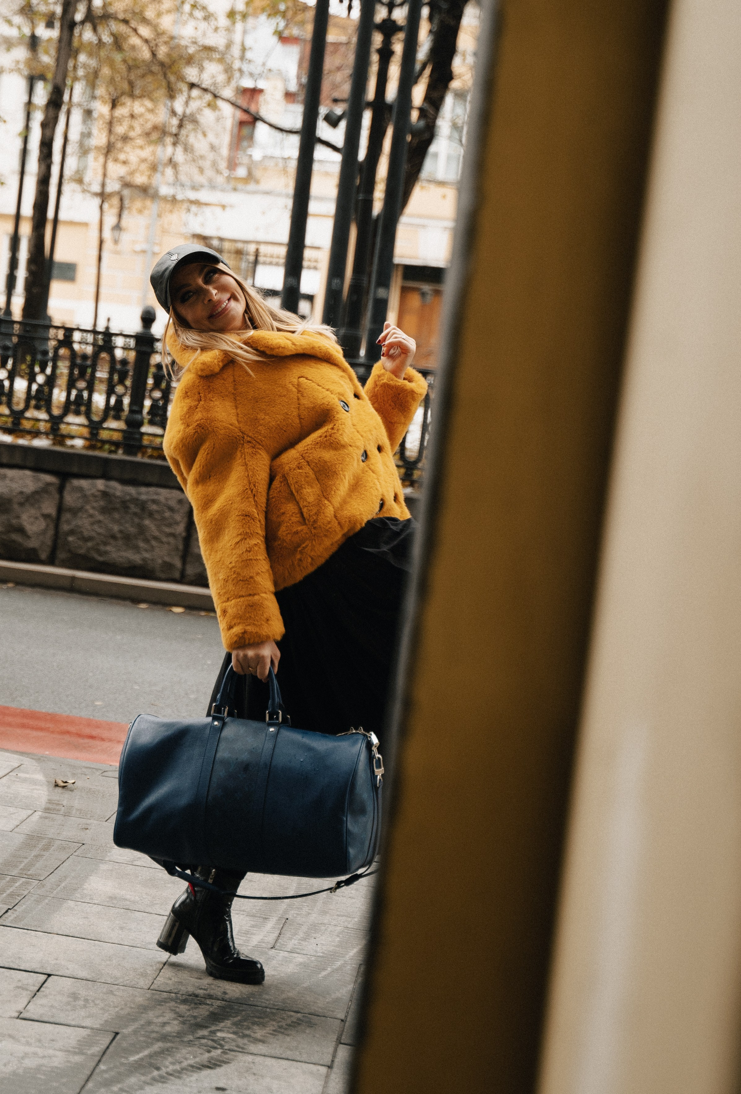 Светлана s t r e e t. Контент фотограф в Москве Кулич Настя