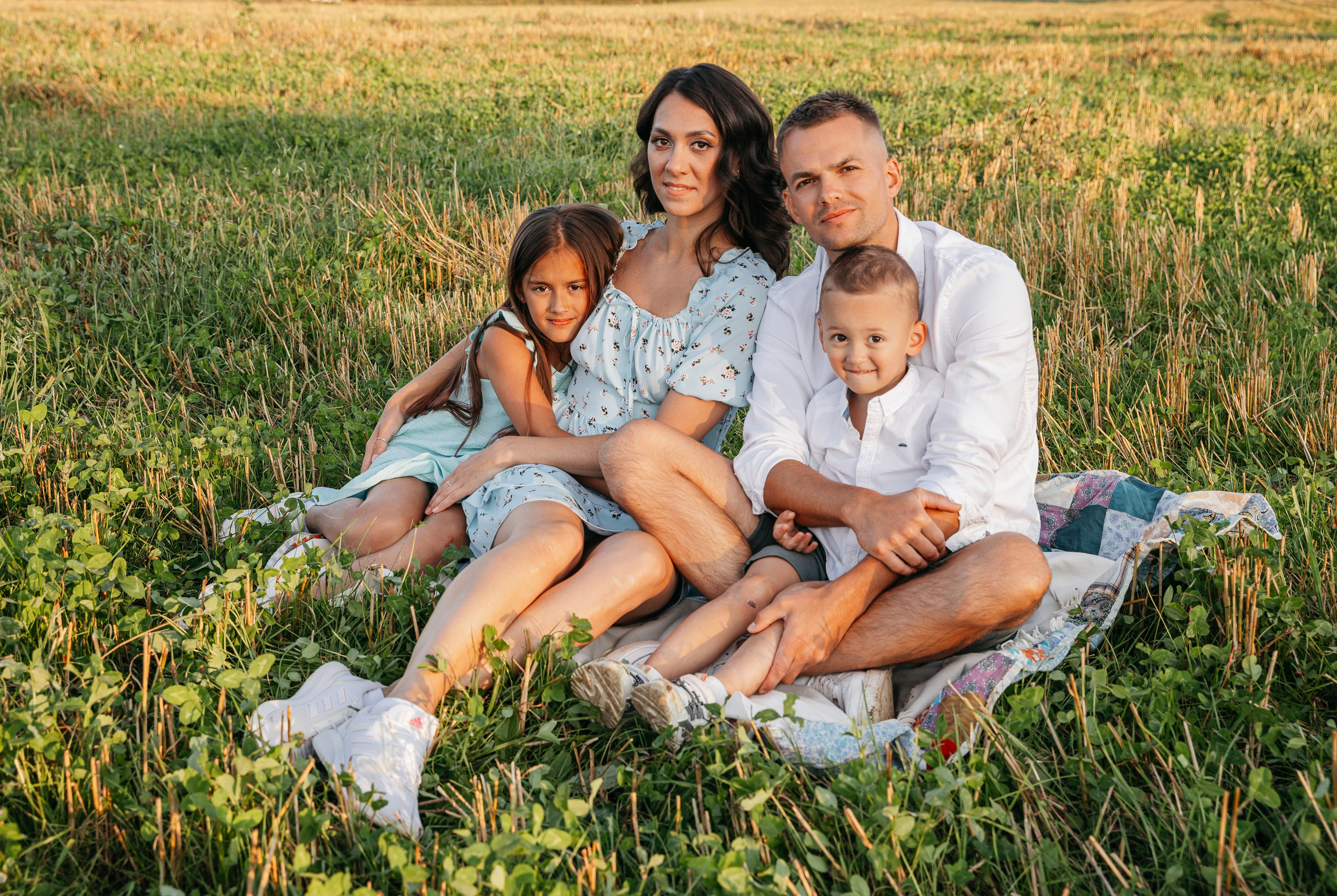 Семейная закатная съемка. Фотограф в Твери Лагодная Яна