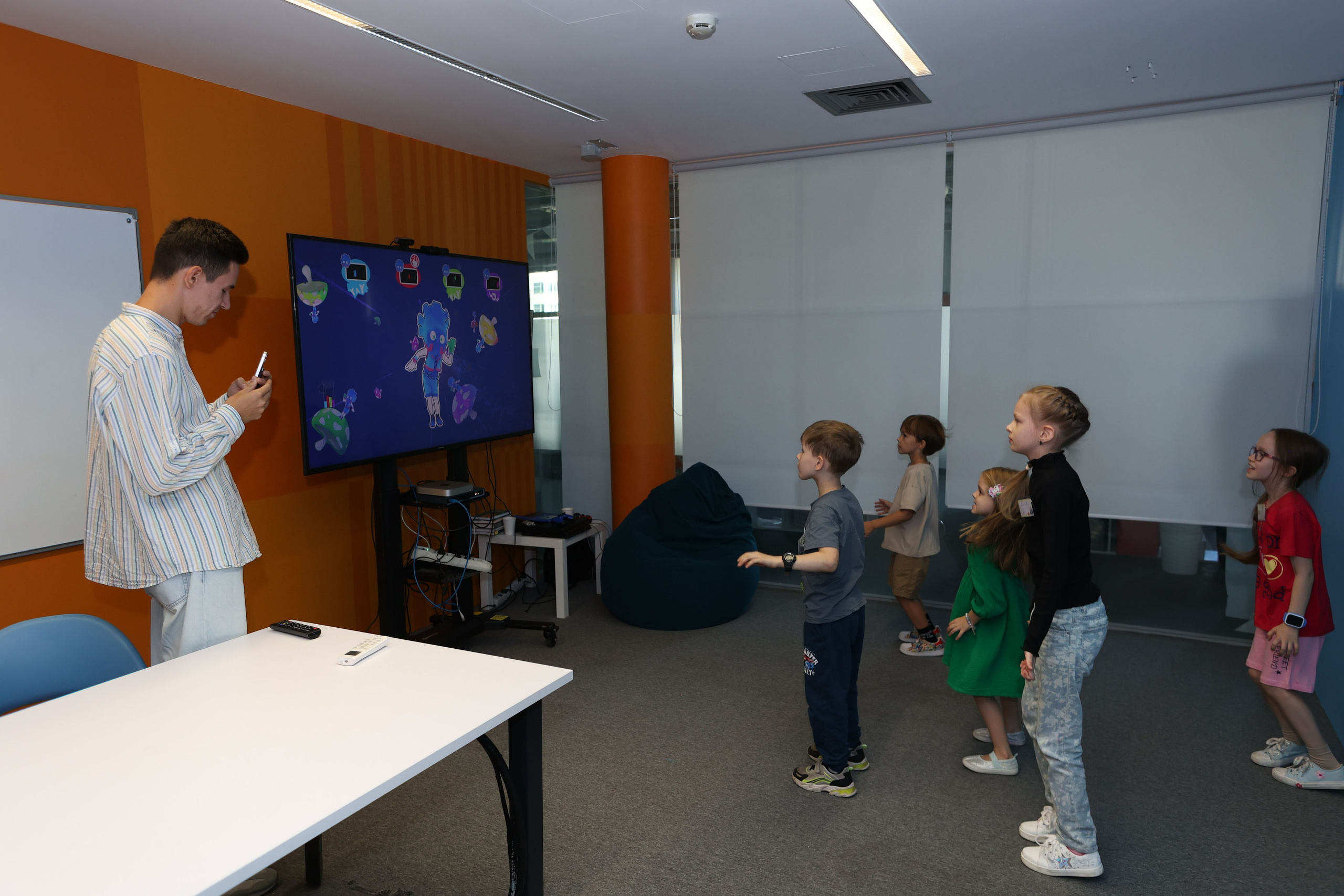 Новый учебный год в Школе Фоксфорд 1-2 классы. Выпускные альбомы и школьный фотограф в Подольске, Троицке, Щербинке, Москве и Московской области