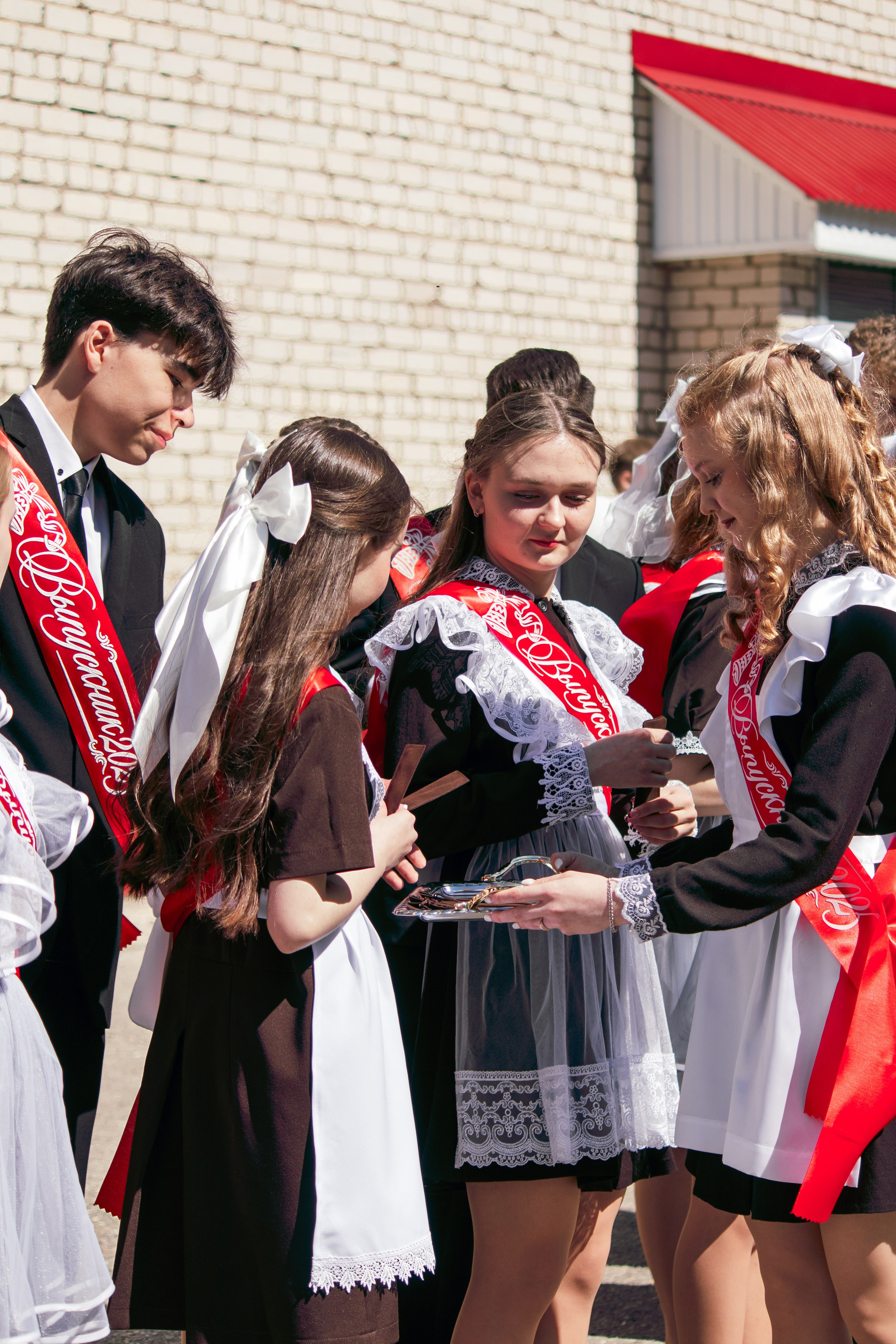 3 школа. Фотограф и видеограф в Бугульме Аня Трутнева