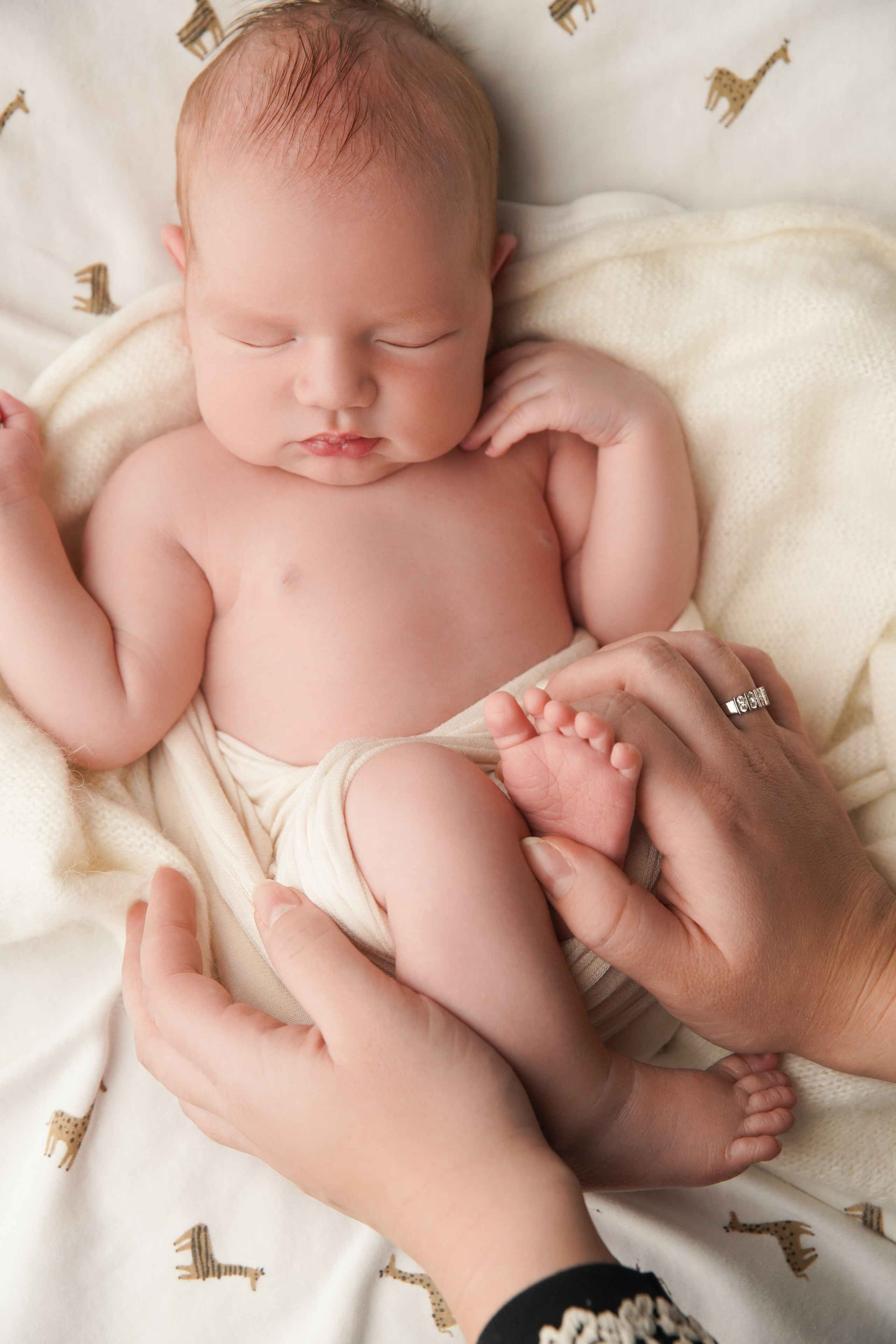 Мальчики. Фотограф новорожденных. Семейный и детский фотограф в городе Сургуте