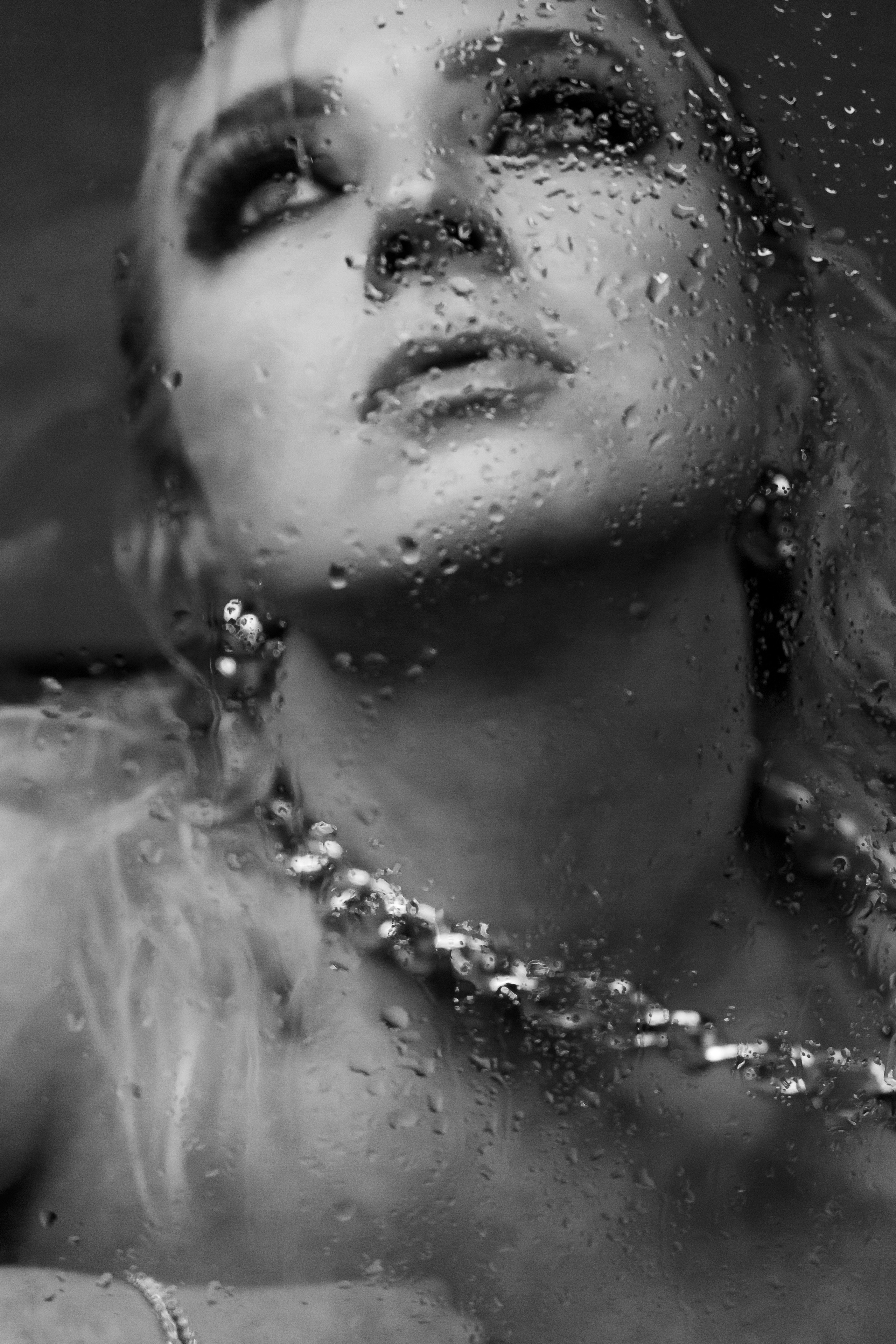 WB. Креативный фотограф в Екатеринбурге Юлия Николотова