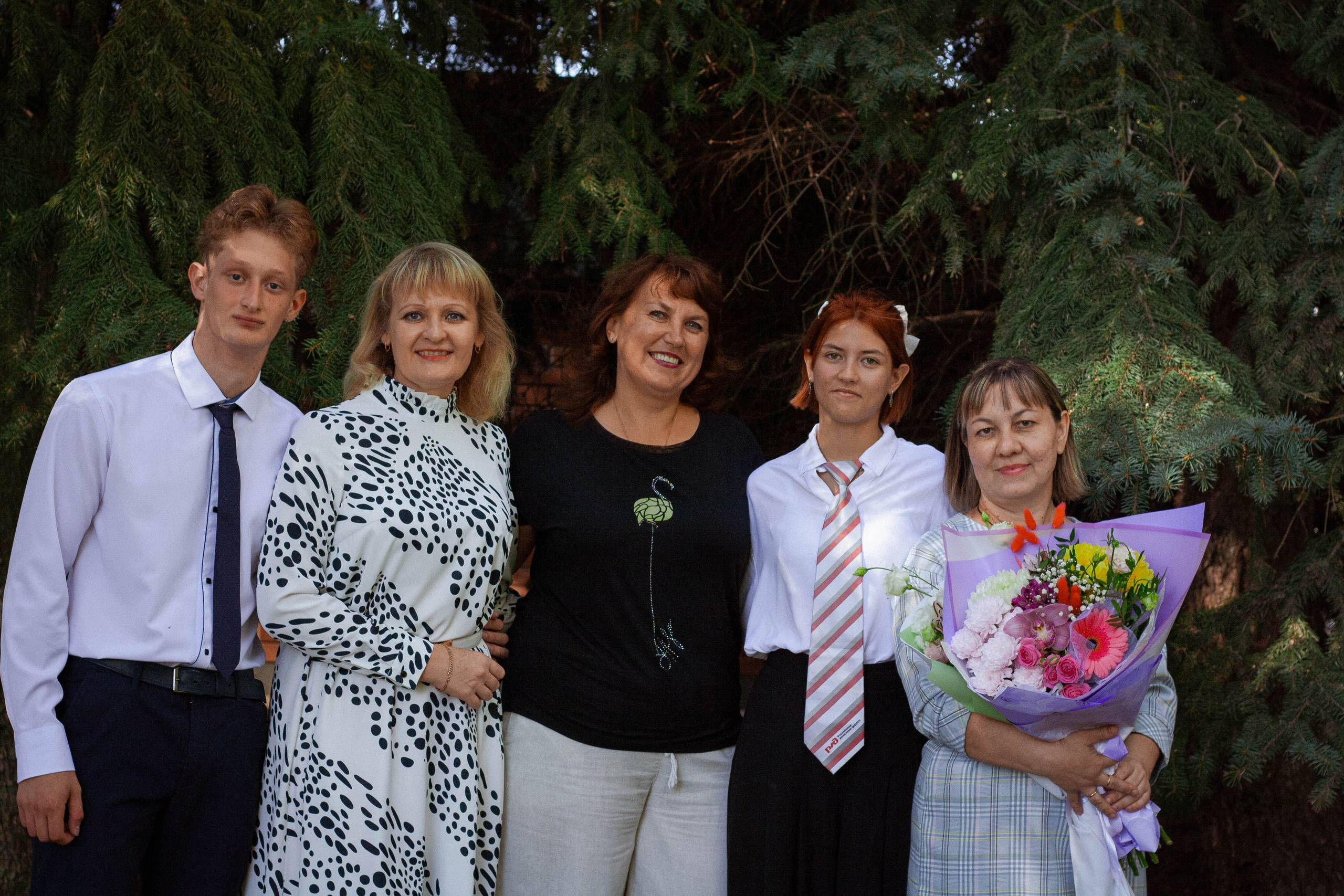 11 класс линейка. Портретный фотограф в Саратове