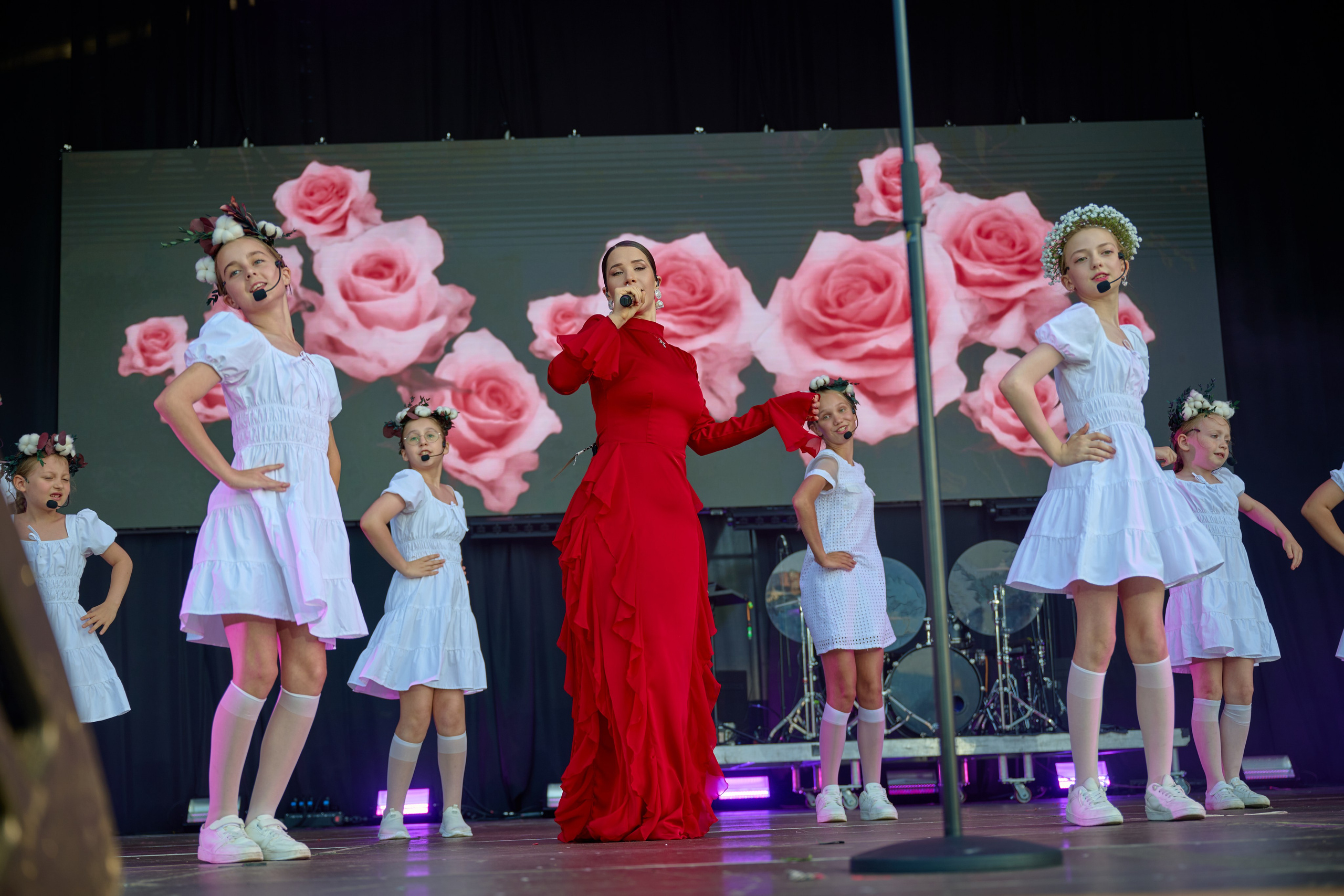 День молодежи вечерняя программа. Профессиональный репортажный фотограф Инесса Иминова