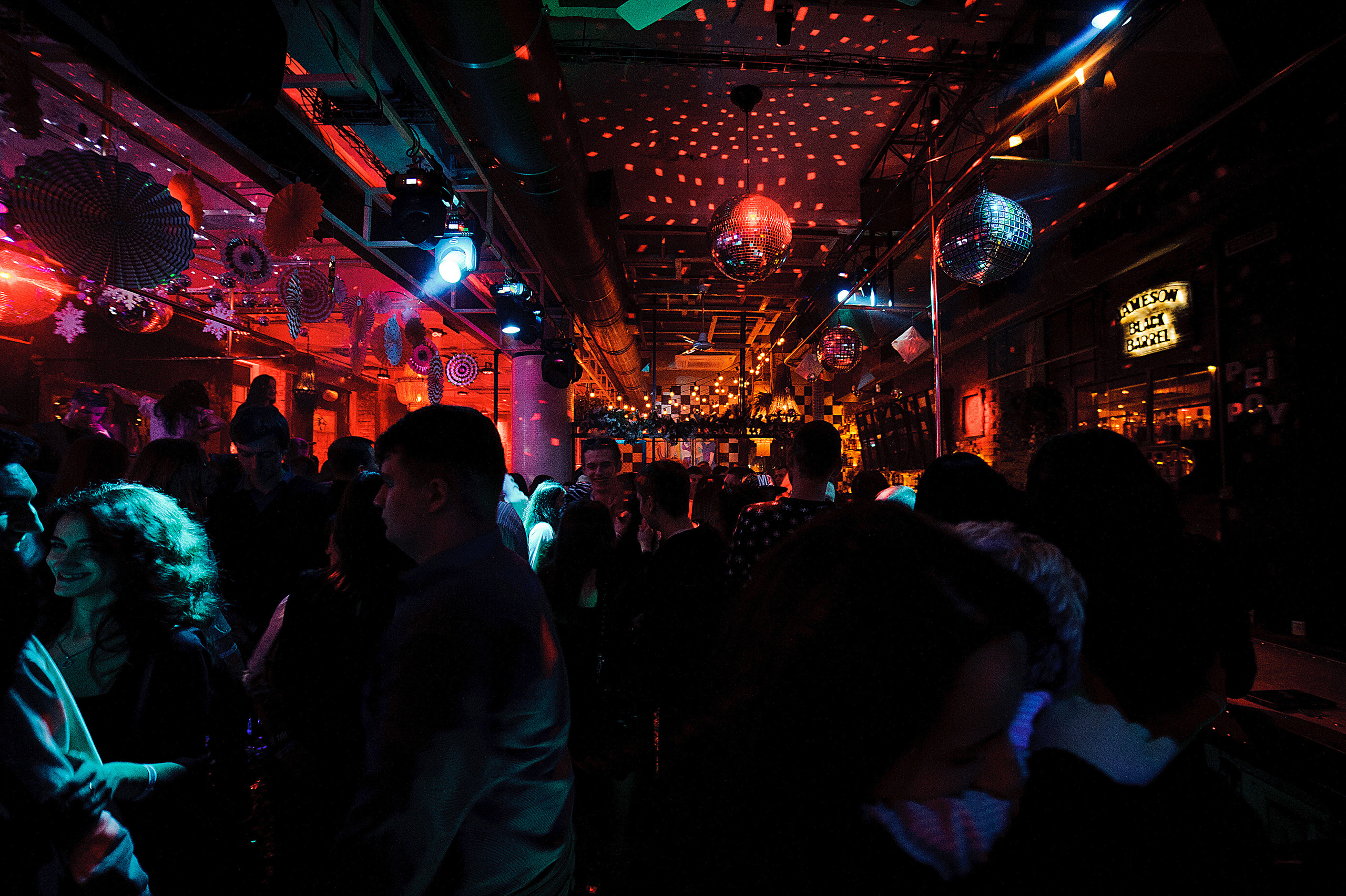 Новогодняя ночь 2023 в БурдаМоден. Свадебный и семейный фотограф в Ростове-на-Дону Алина Астахова