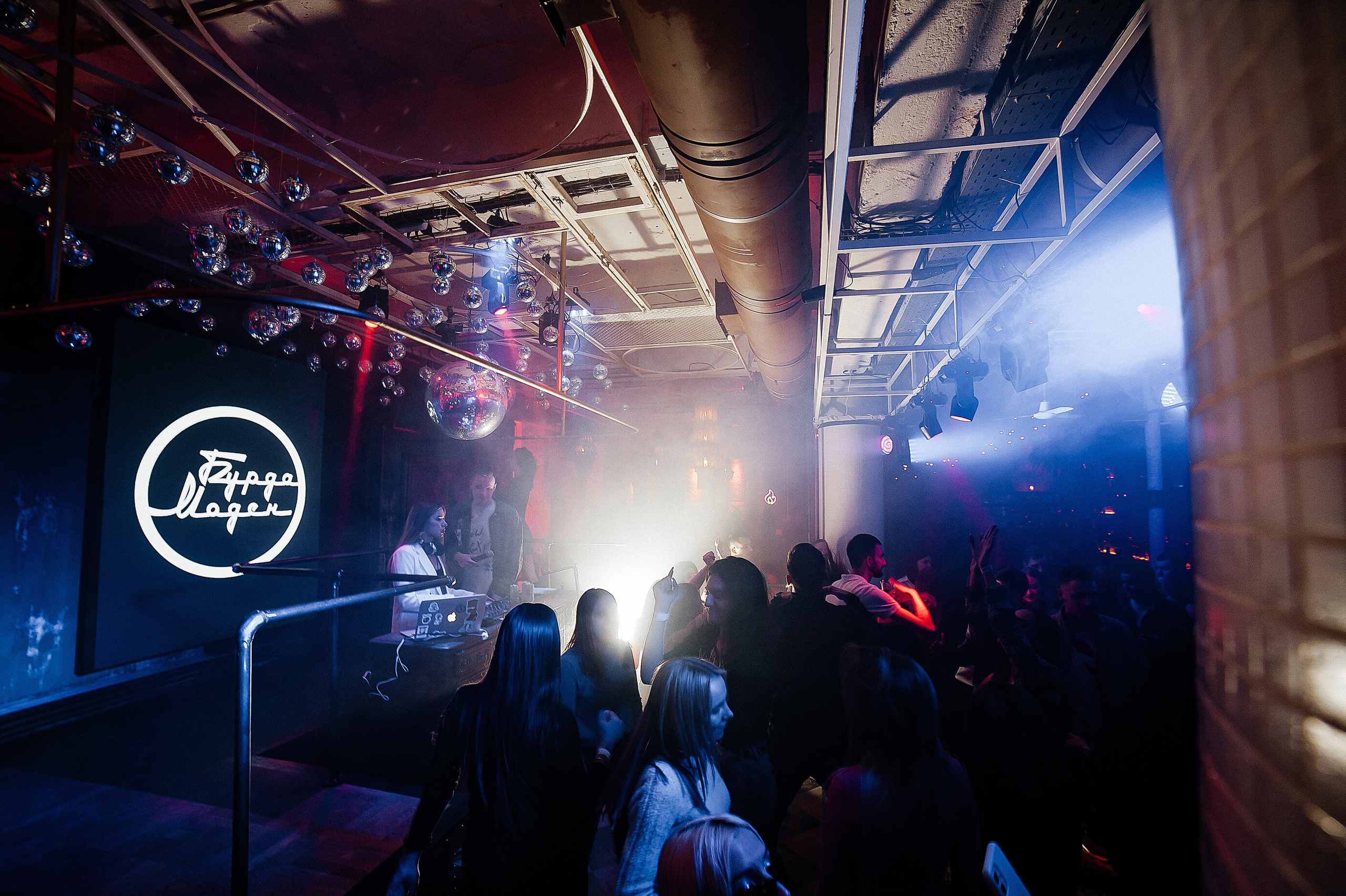 Провожаем первый месяц в этом году в Бурде. Свадебный и семейный фотограф в Ростове-на-Дону Алина Астахова