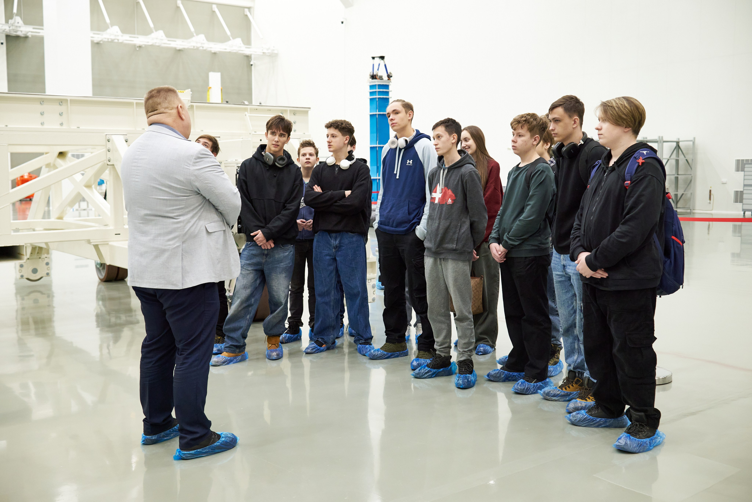 Экскурсия в «Газпром Космические системы». Фотограф Щёлково