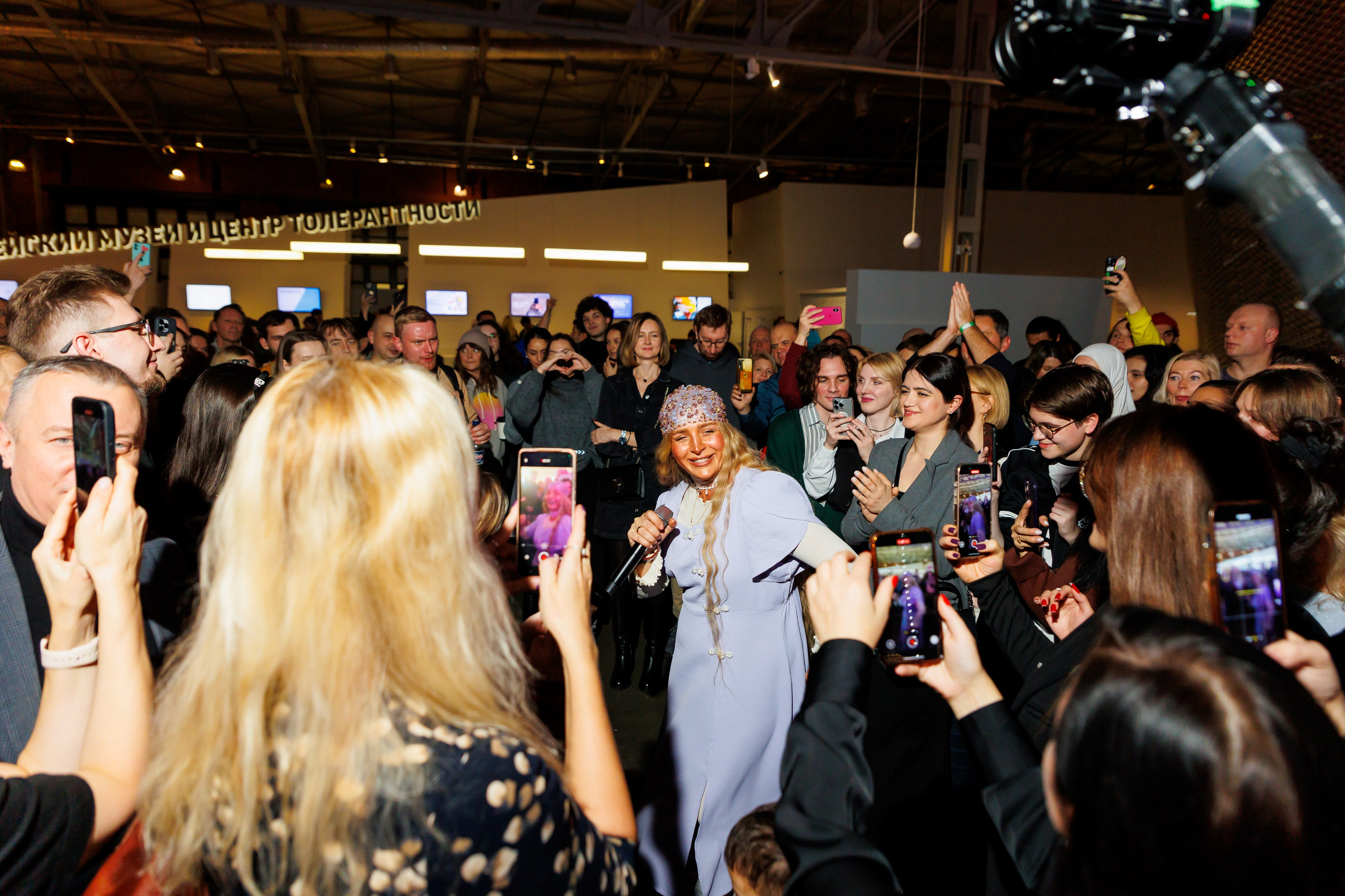 Мероприятия посвященные открытию выставки Иосиф Бродский — Место не хуже любого. Фотограф Иван Недорез