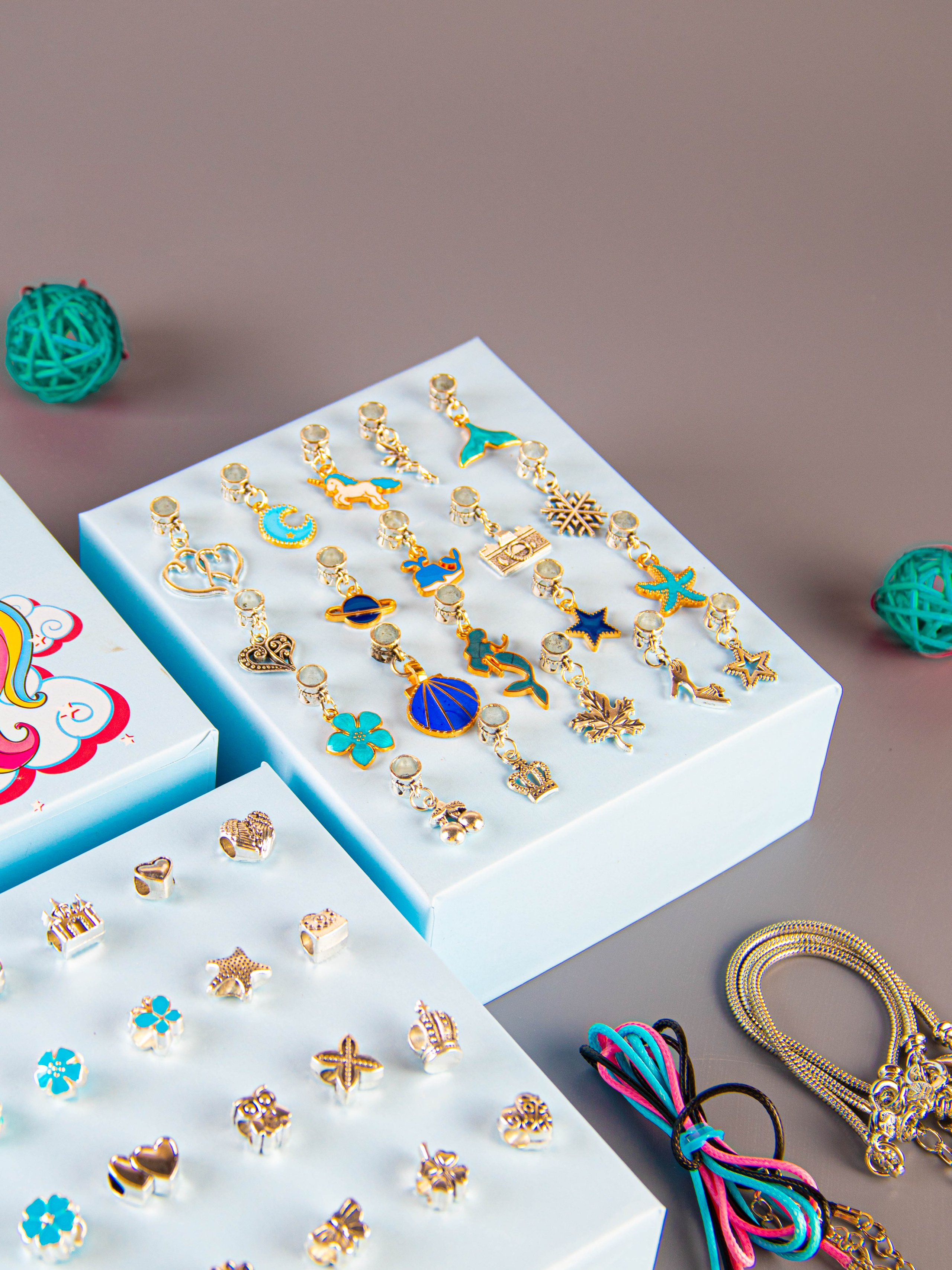 Набор по созданию браслетов (голубой). «Матрица»