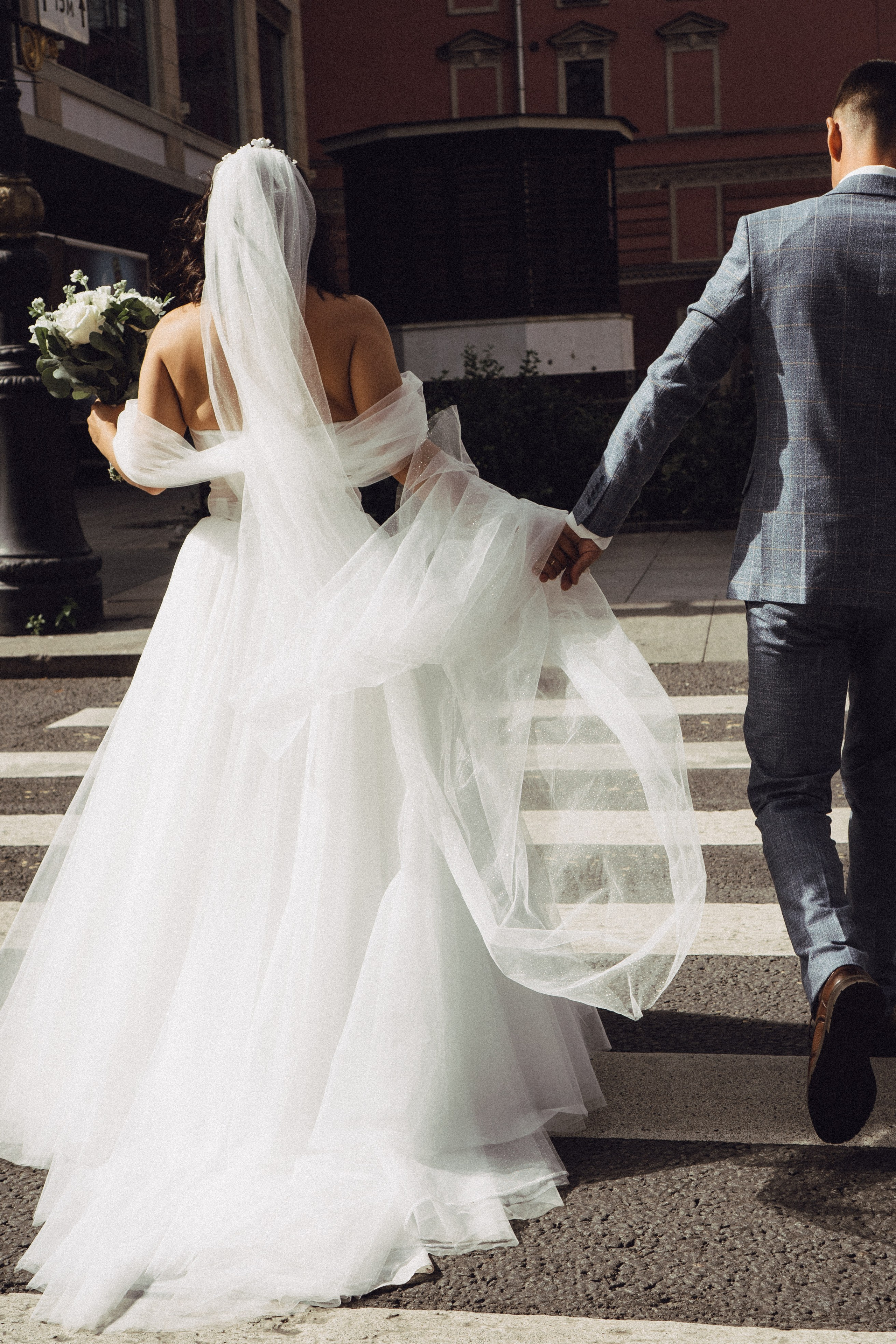 СВАДЕБНАЯ ПРОГУЛКА РЕСТОРАН МЫ ЖЕ НА ТЫ И ФОТОСЕССИИЯ С АВТОМОБИЛЕМ. Профессиональный фотограф, Санкт-Петербург — Виктория Богомолова