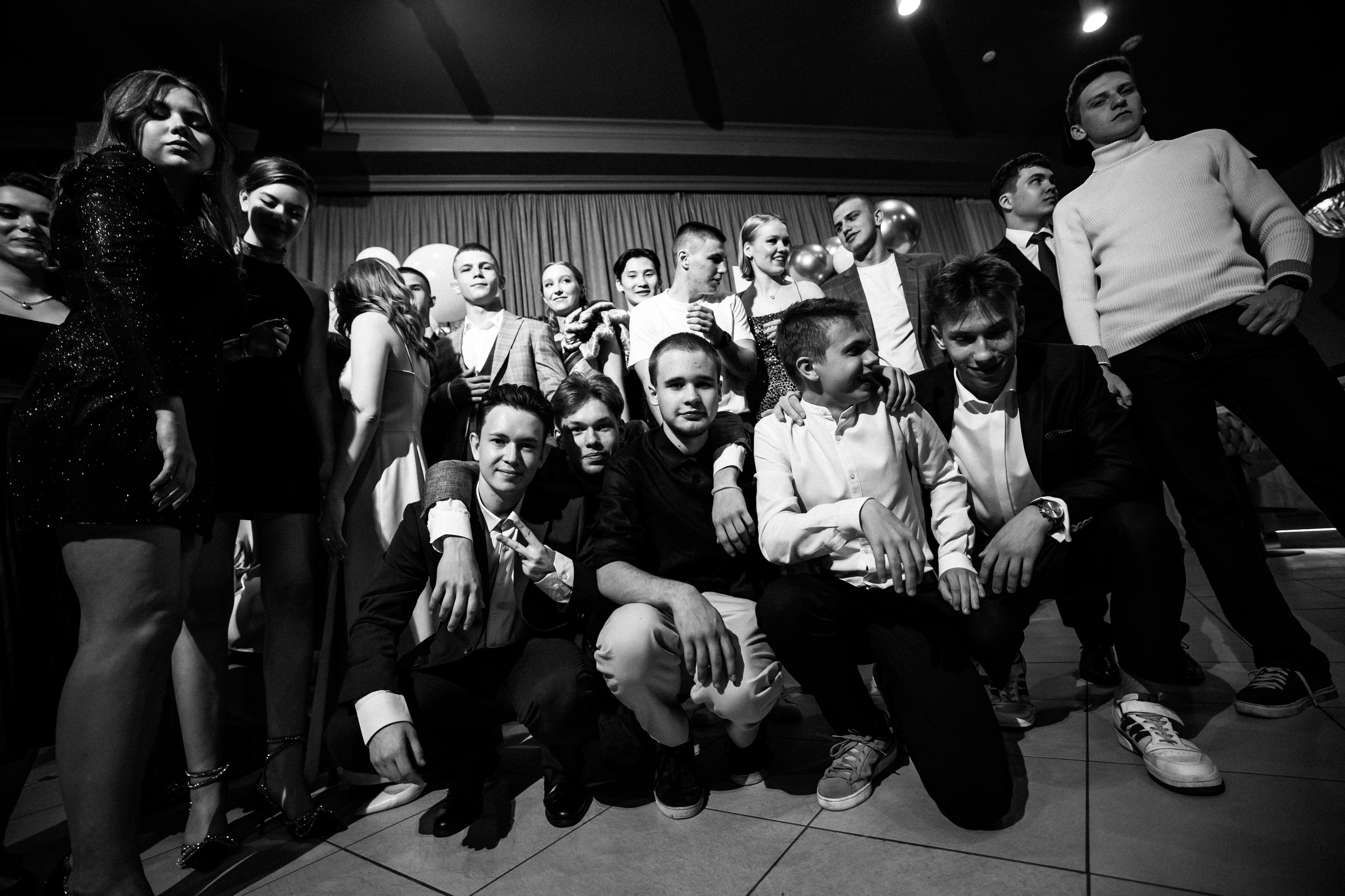 2023-06-23 Выпускной МБОУ СОШ № 10. Фотограф в Красноярске