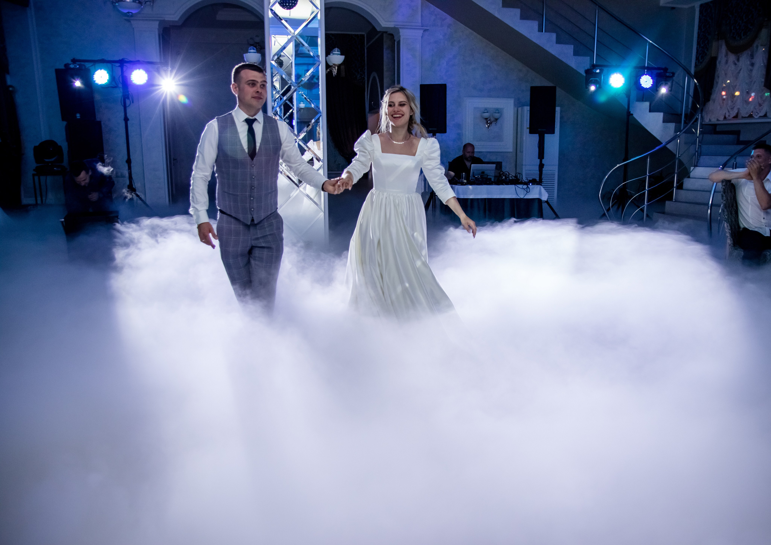 Спецэффекты. Организатор праздников. Ведущая Марина Гребенникова