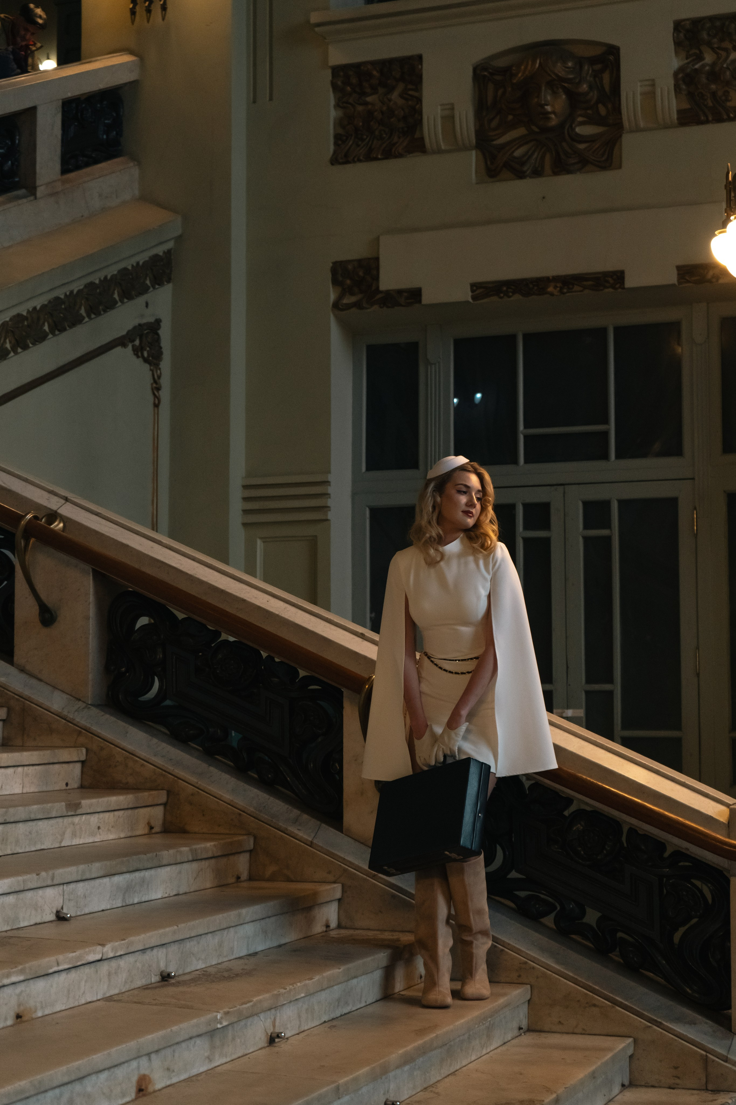 Женский портрет. Витебский вокзал. Фотограф в Санкт-Петербурге Дарья Фелингер