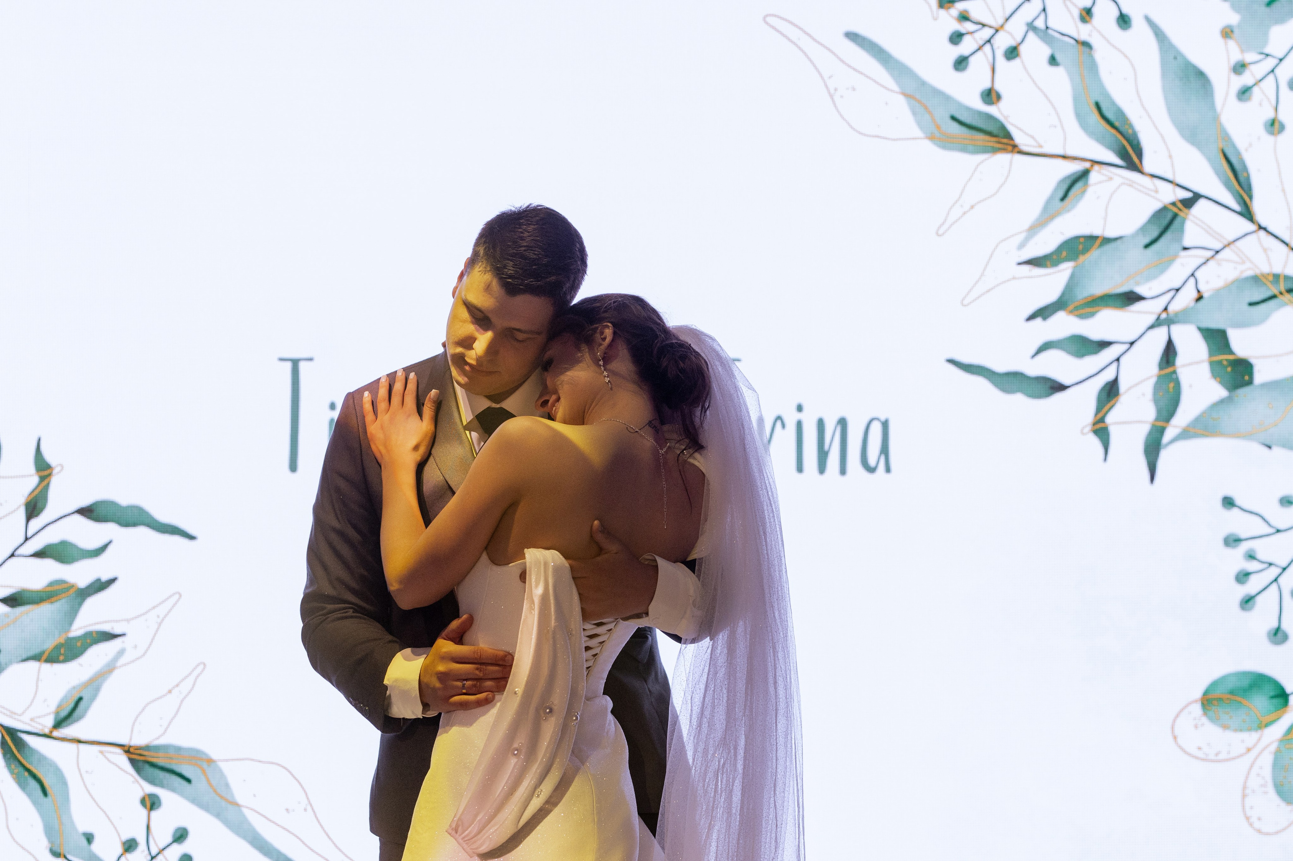 Ирина и Тимофей. Свадебный фотограф Витебск Минск