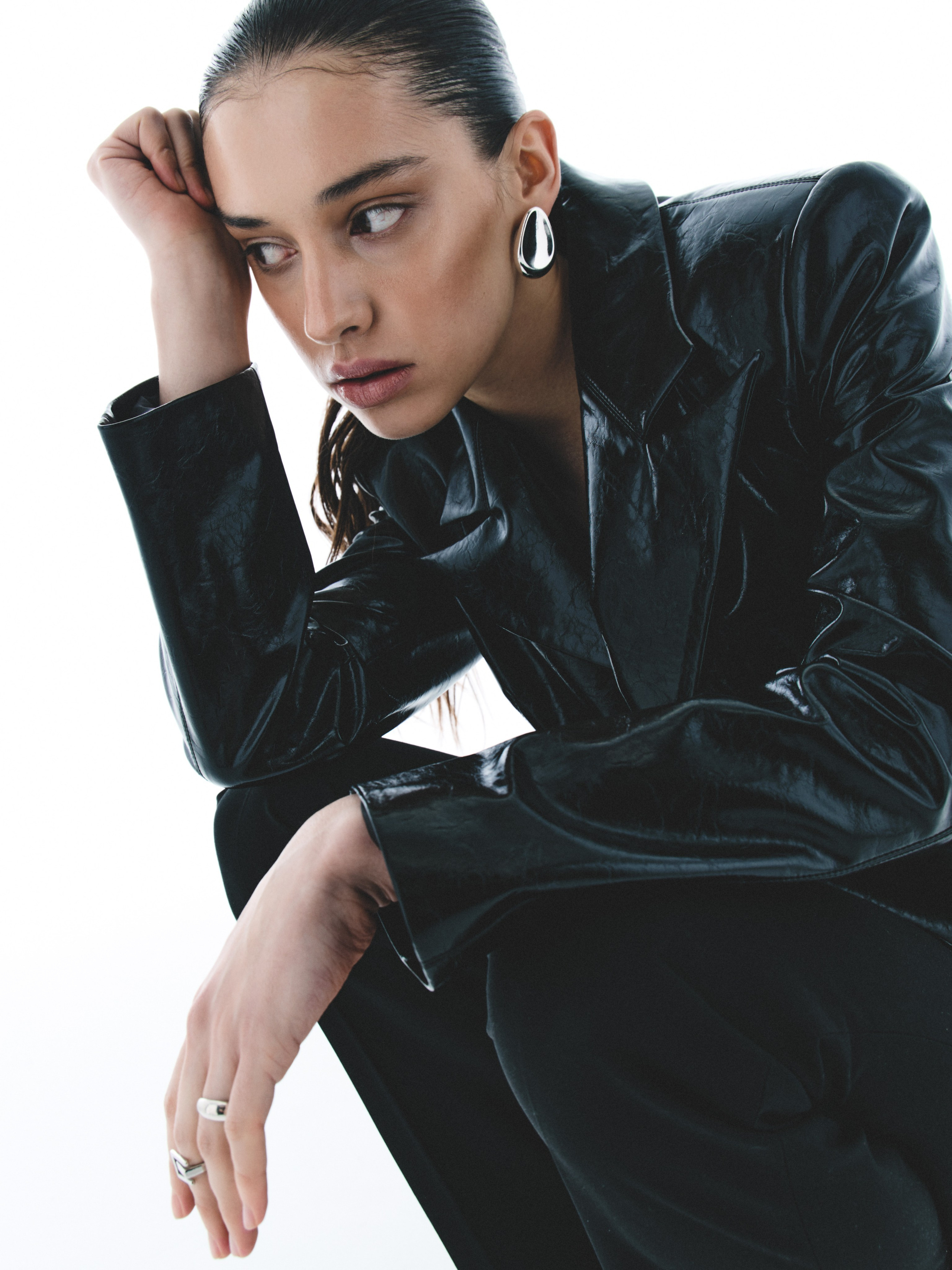 3. Фотосъемки одежды и аксессуаров для Wildberries, Ozon