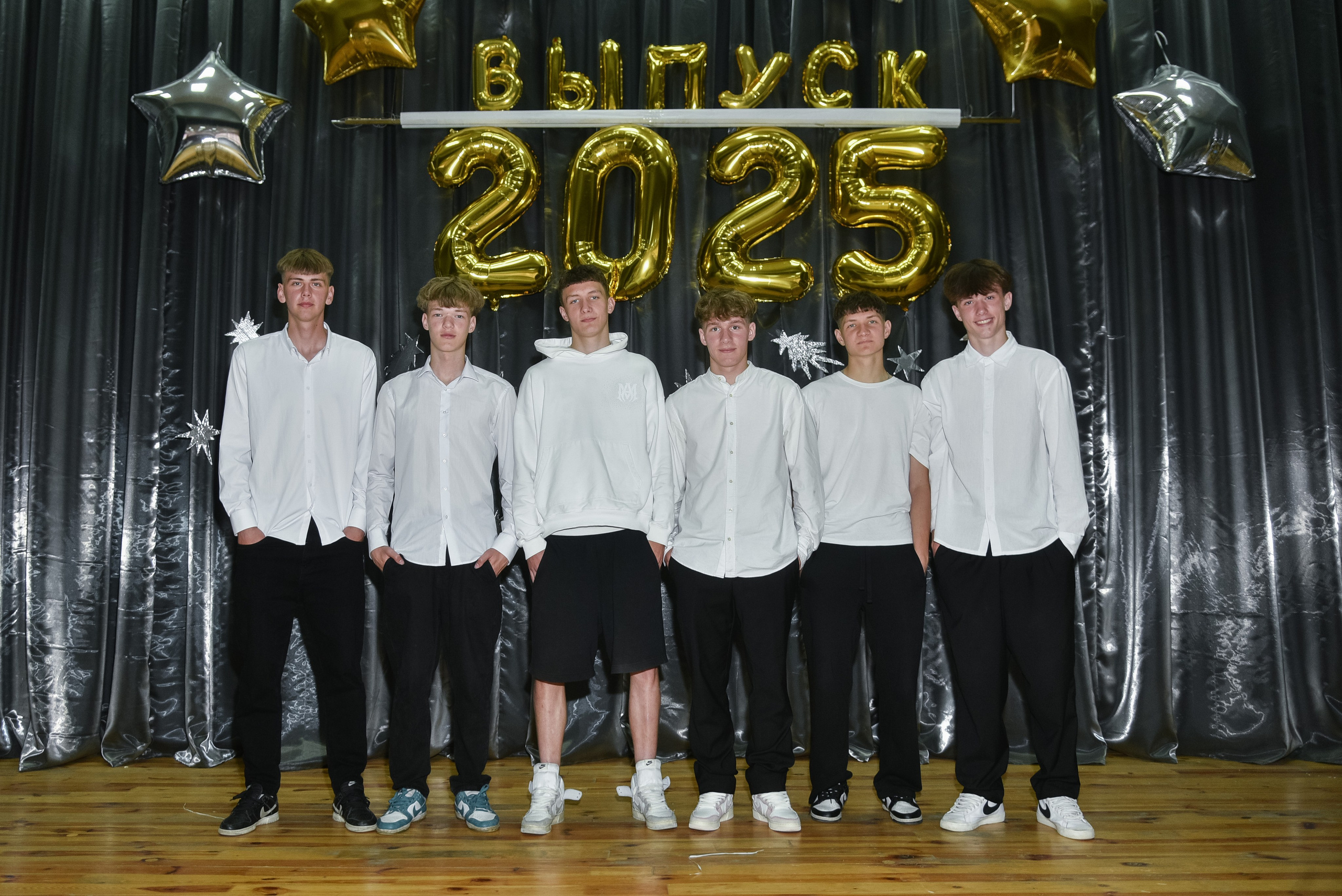 Последний звонок 🔔. Фотограф Олег Юршевич Солигорск Минск