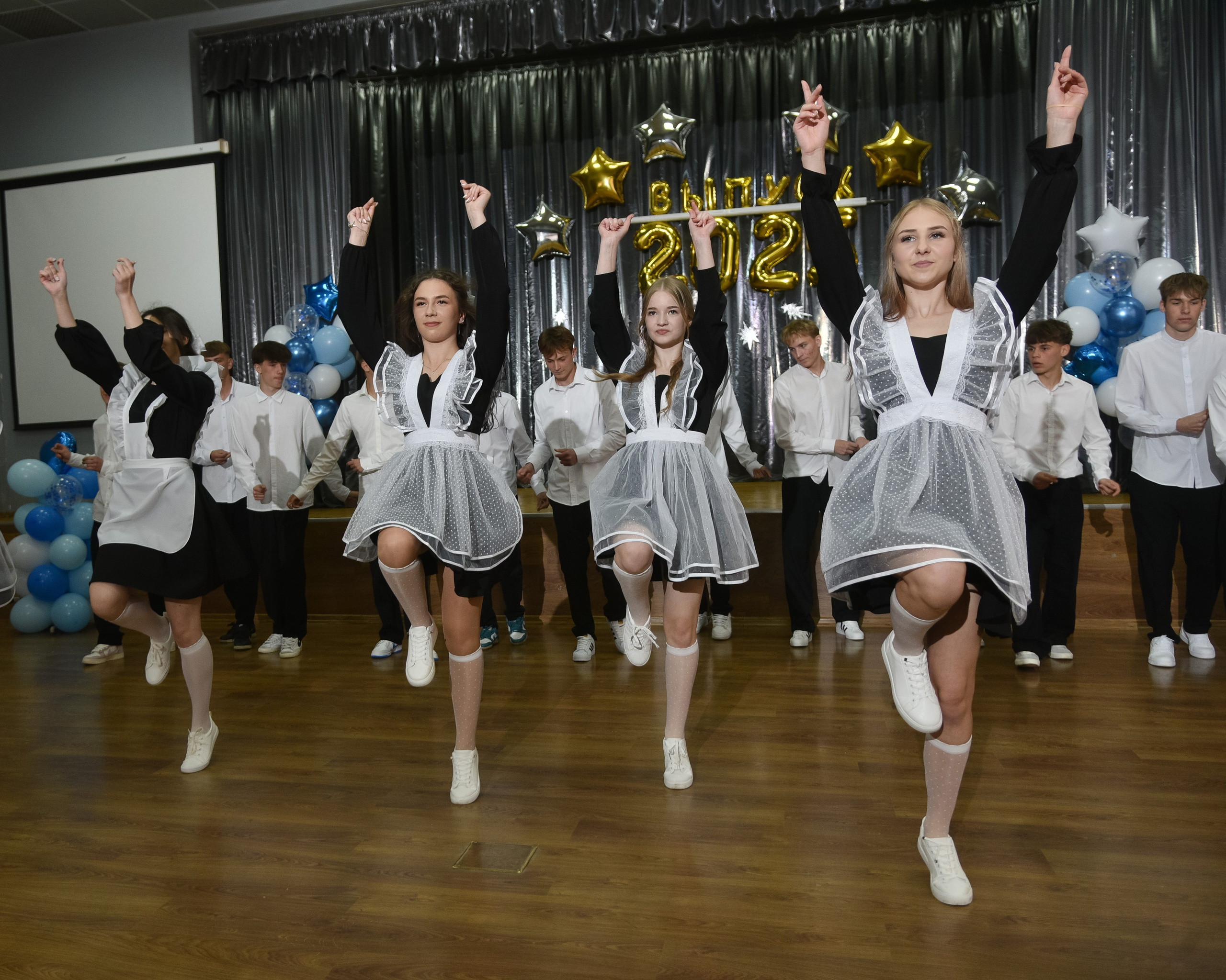 Последний звонок 🔔. Фотограф Олег Юршевич Солигорск Минск