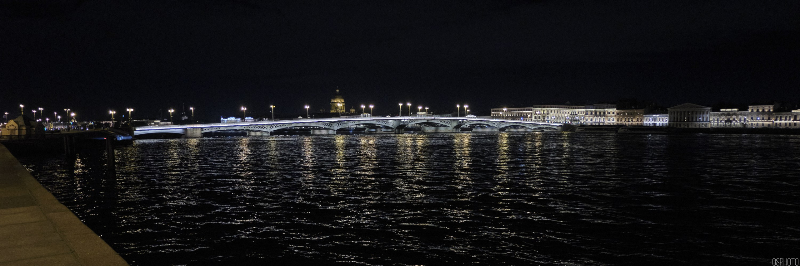 Санкт-Петербург. Фотографъ Сергѣевъ. Поймать мгновеніе