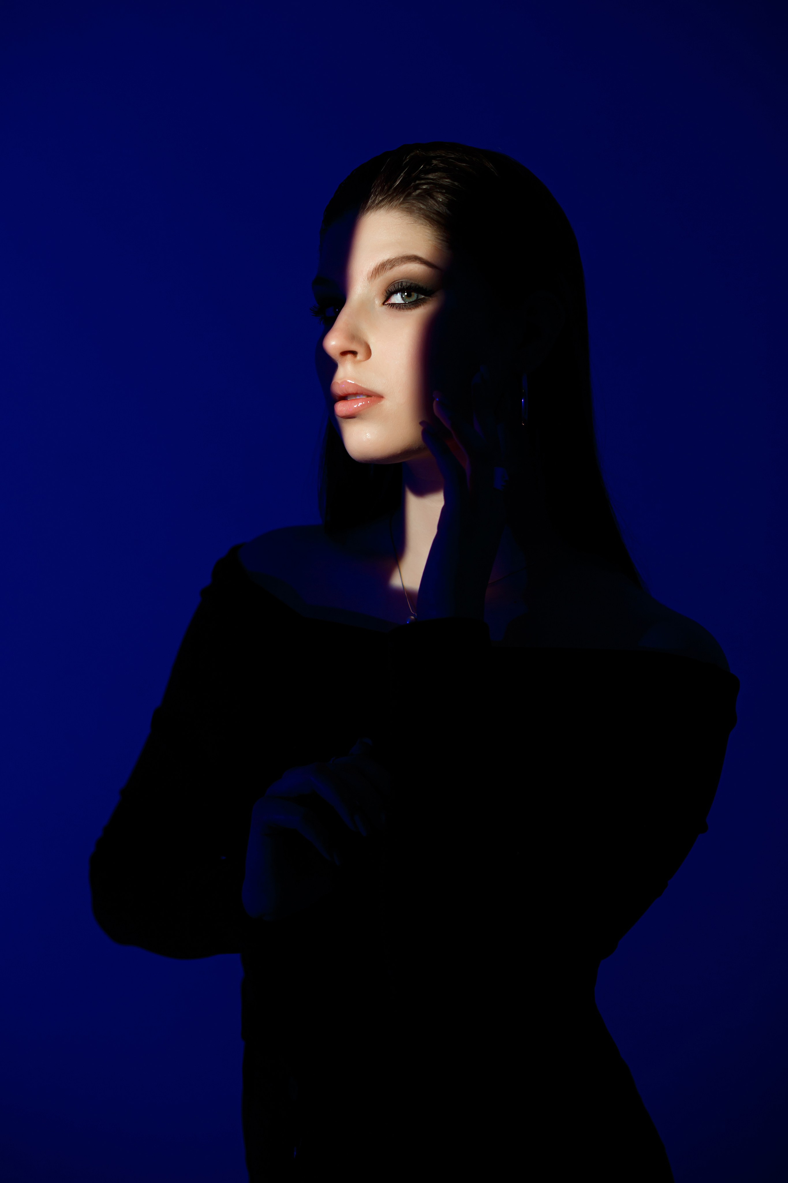 Звуки пульса в темноте. Фотограф в городе Томске. Жданова Олеся