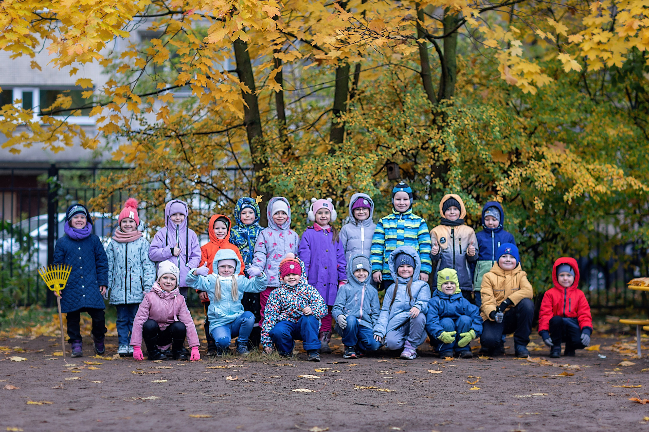Осень в саду_Старшая группа_2023 год. Семейный фотограф в Санкт-Петербурге
