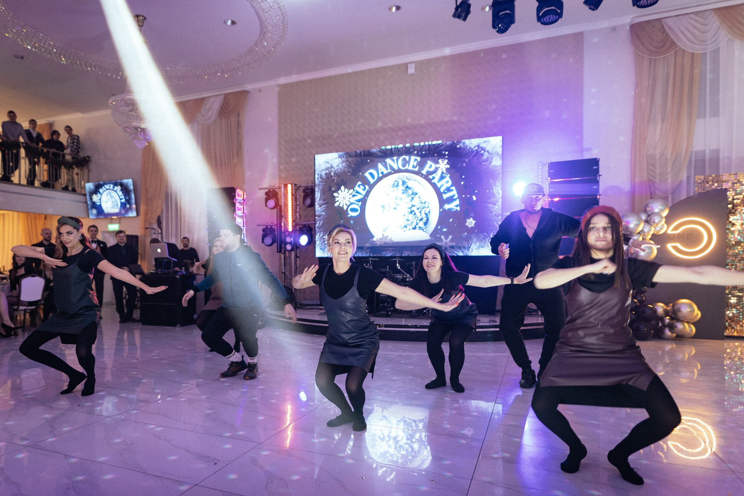 Новогодний корпоратив. Репортажный фотограф в Новосибирске. Алексей Гриценко
