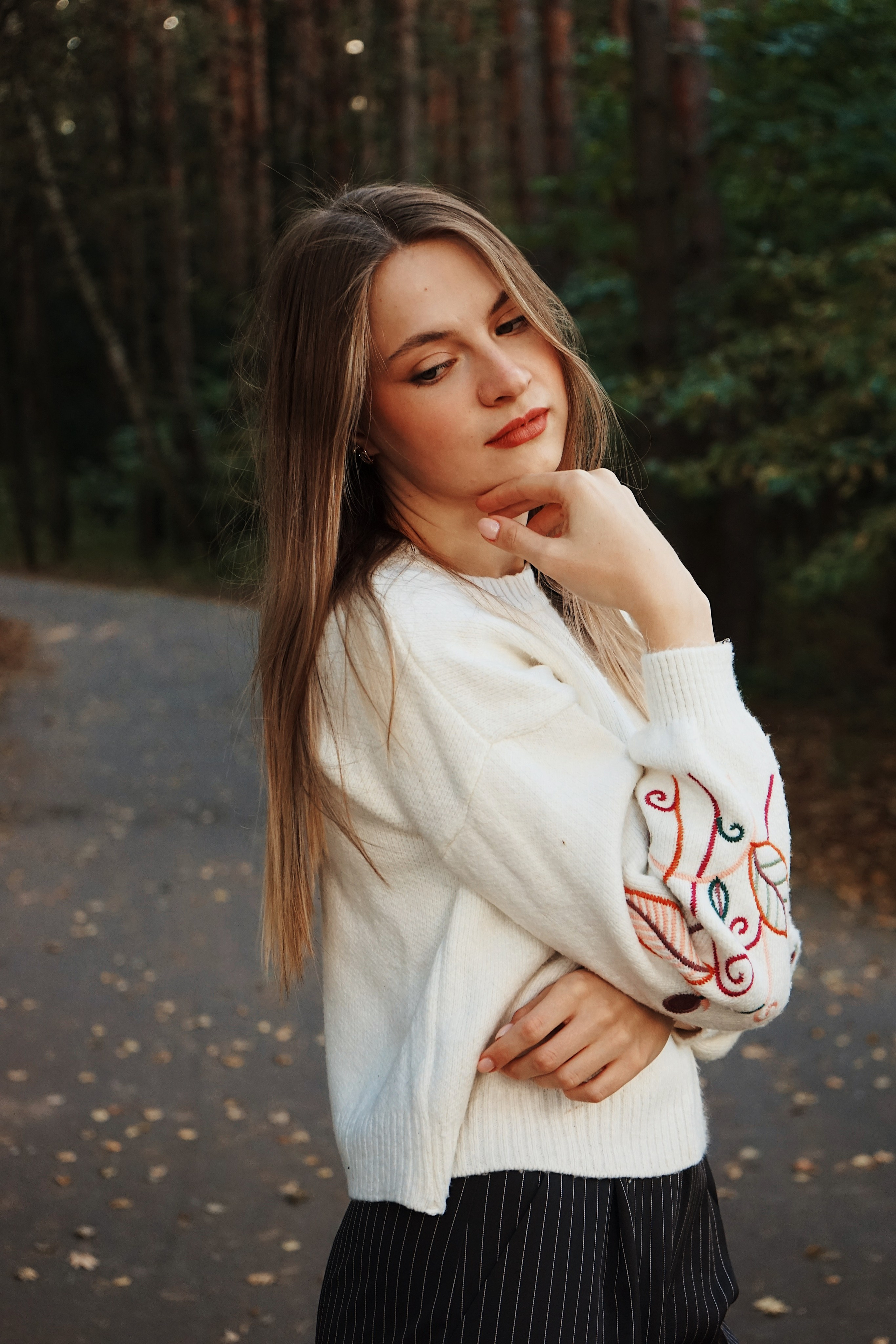 Анна, осенний парк. Женский фотограф в Москве Уварова Анастасия