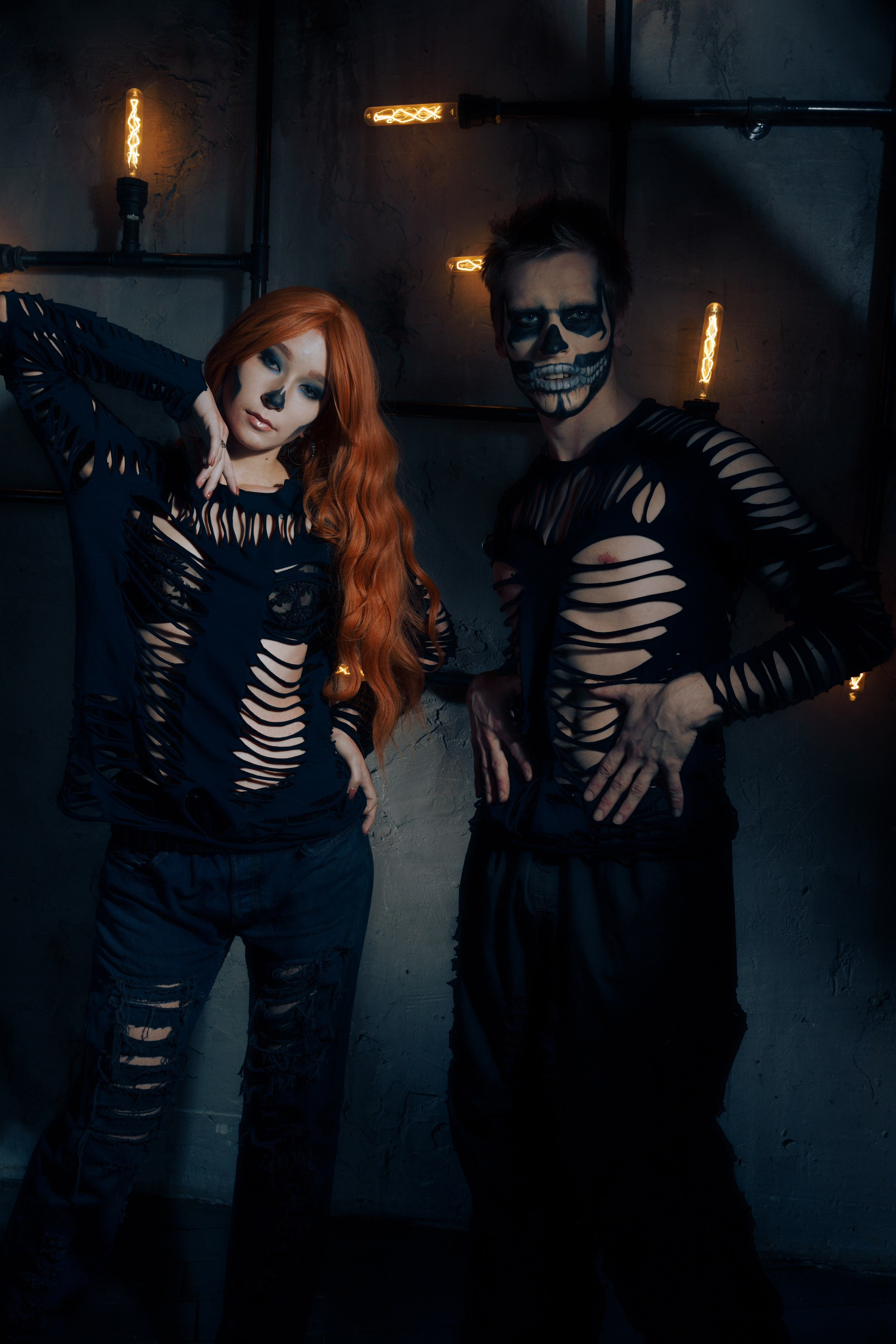 День мертвых хэллуин парень и девушка в гриме скелета вечеринка 