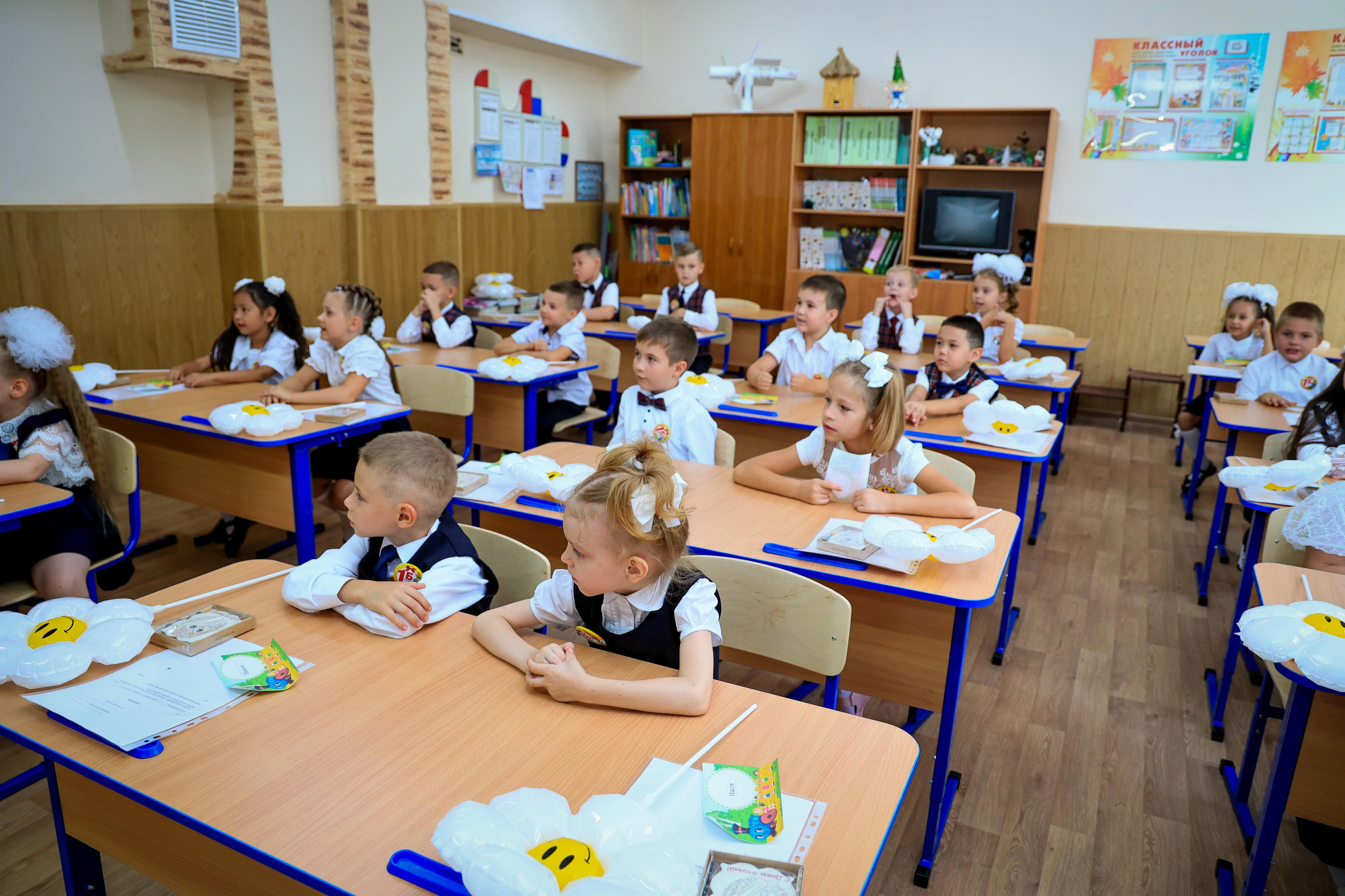 ШКОЛА 1 СЕНТЯБРЯ. Свадебный фотограф — видеограф в г. Астрахань Екатерина Юмашева