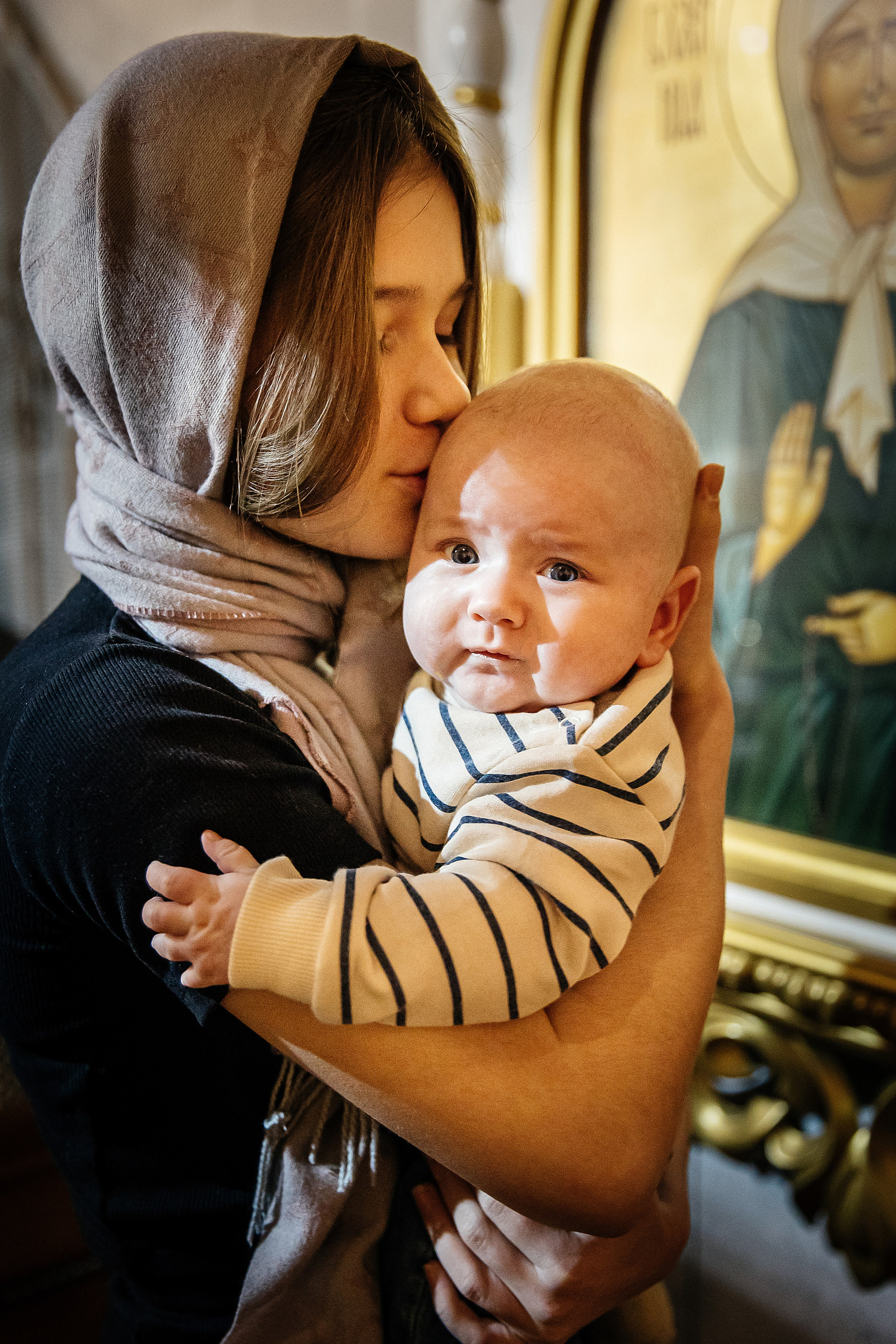Таинство крещения Савелия. Александра, репортажный и событийный фотограф