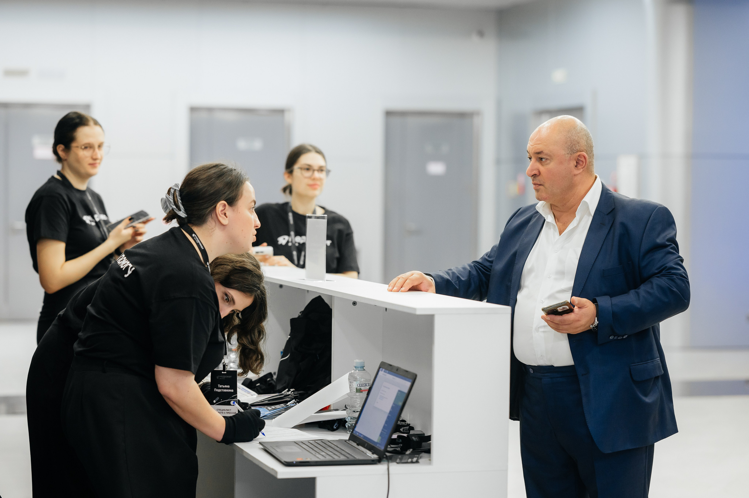 Конференция МедРокет 2024. Фотограф Илья Бызов, Свадебный и репортажный фотограф Сочи