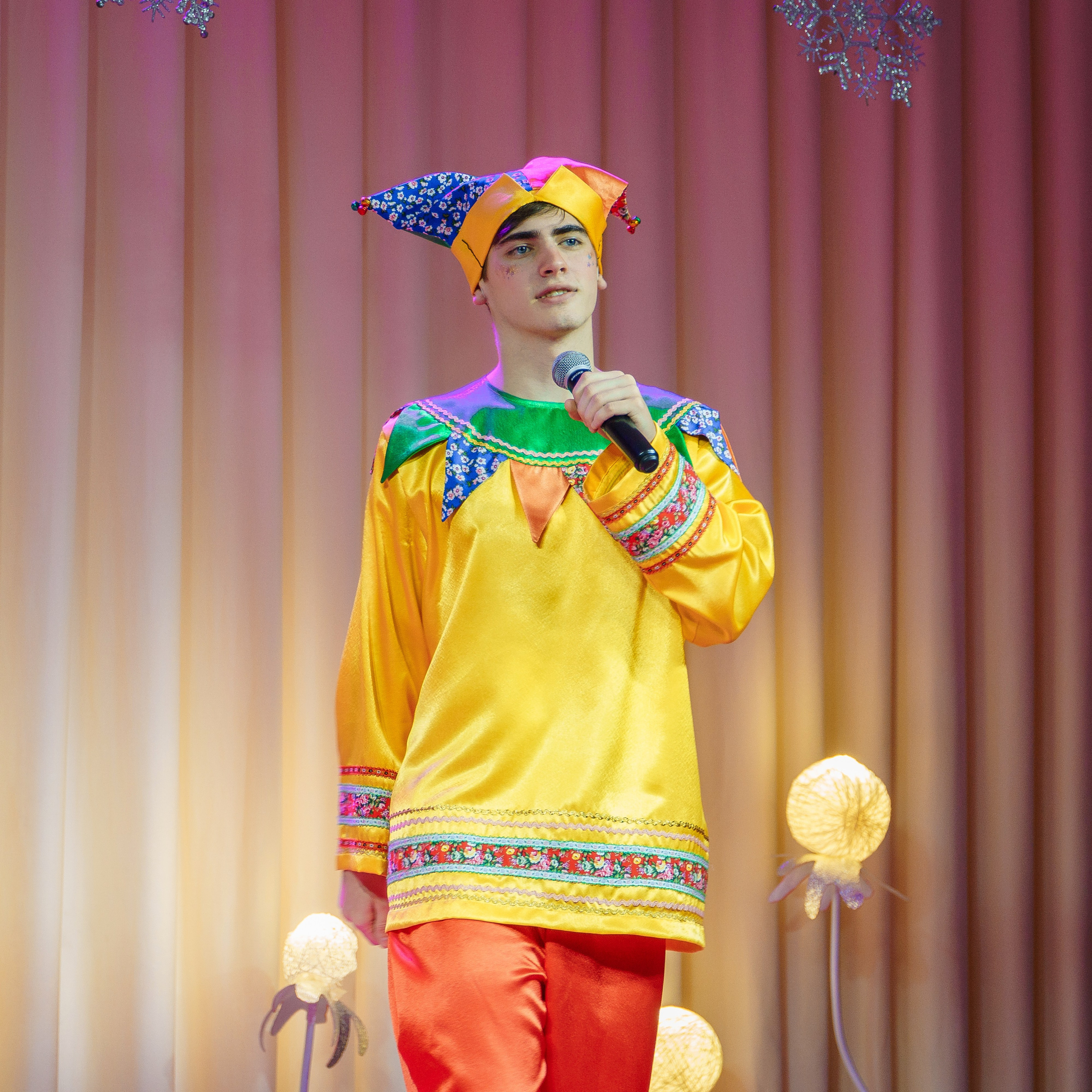 «Сказка о Новом годе и богатыре настоящем». Новотитаровский Дом культуры